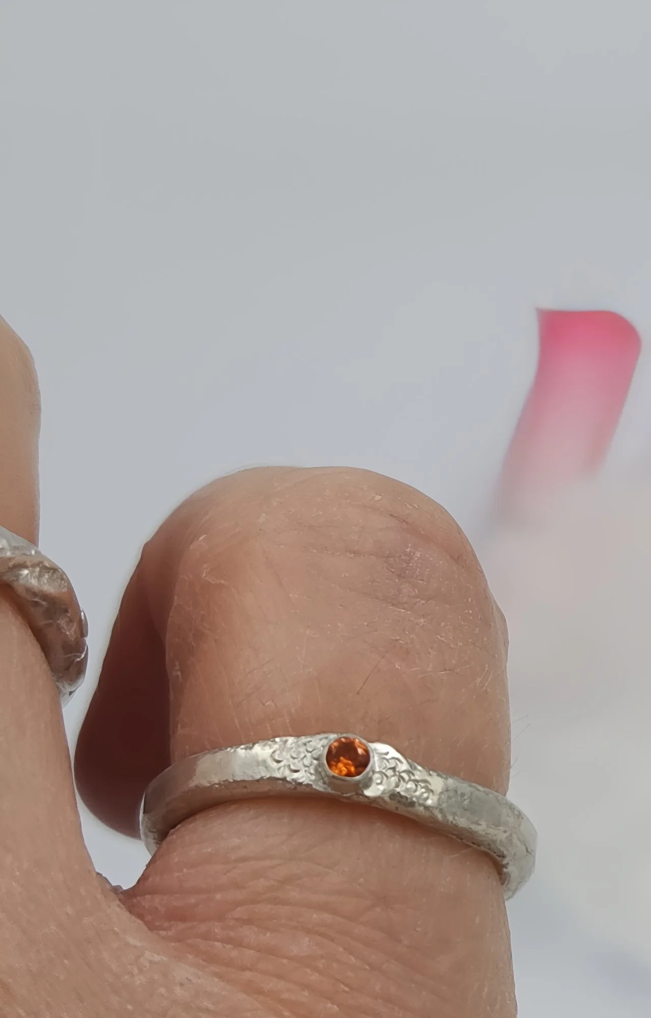 orangesapphirering.jpg