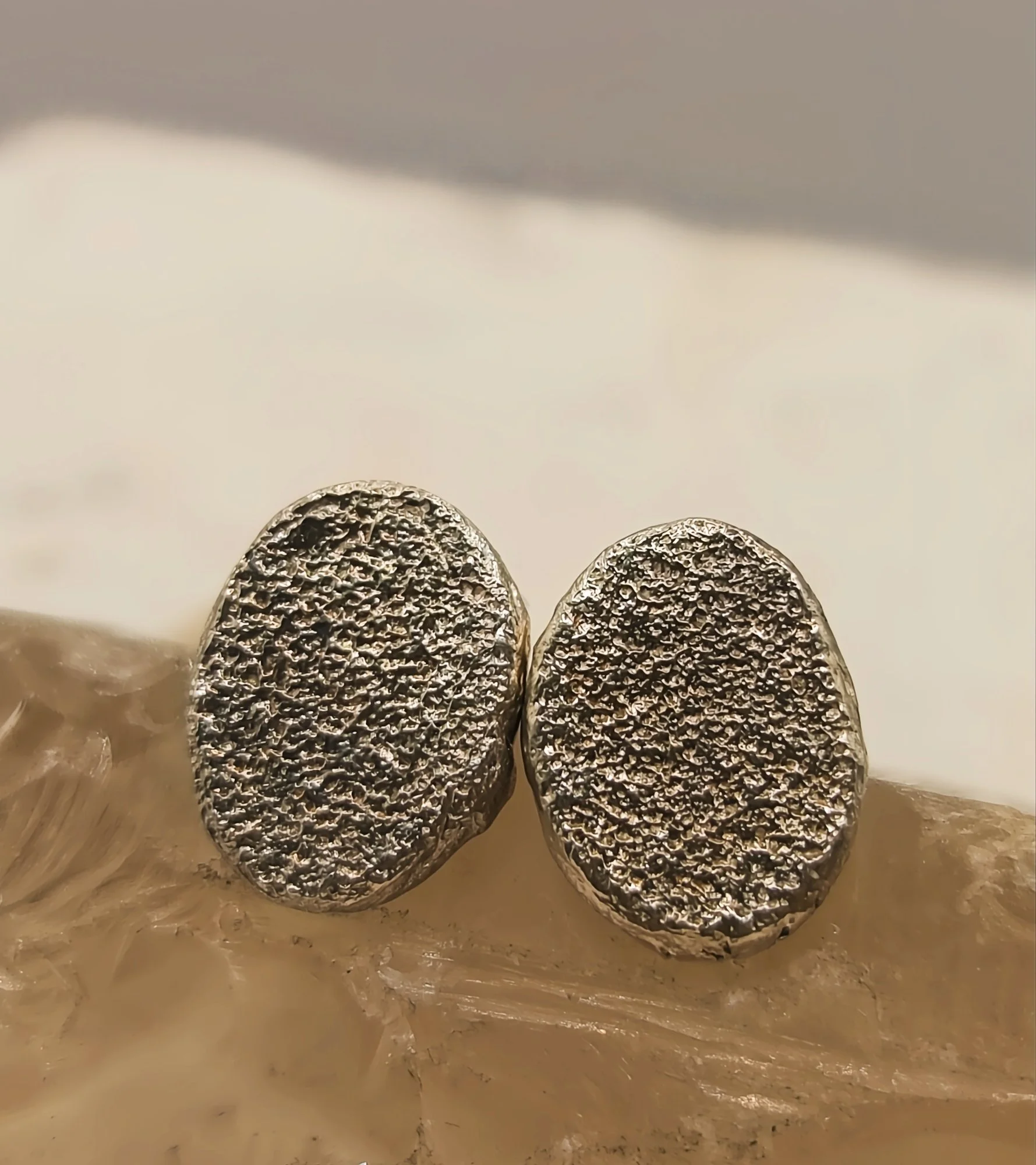 sandcastovalstuds5.jpg