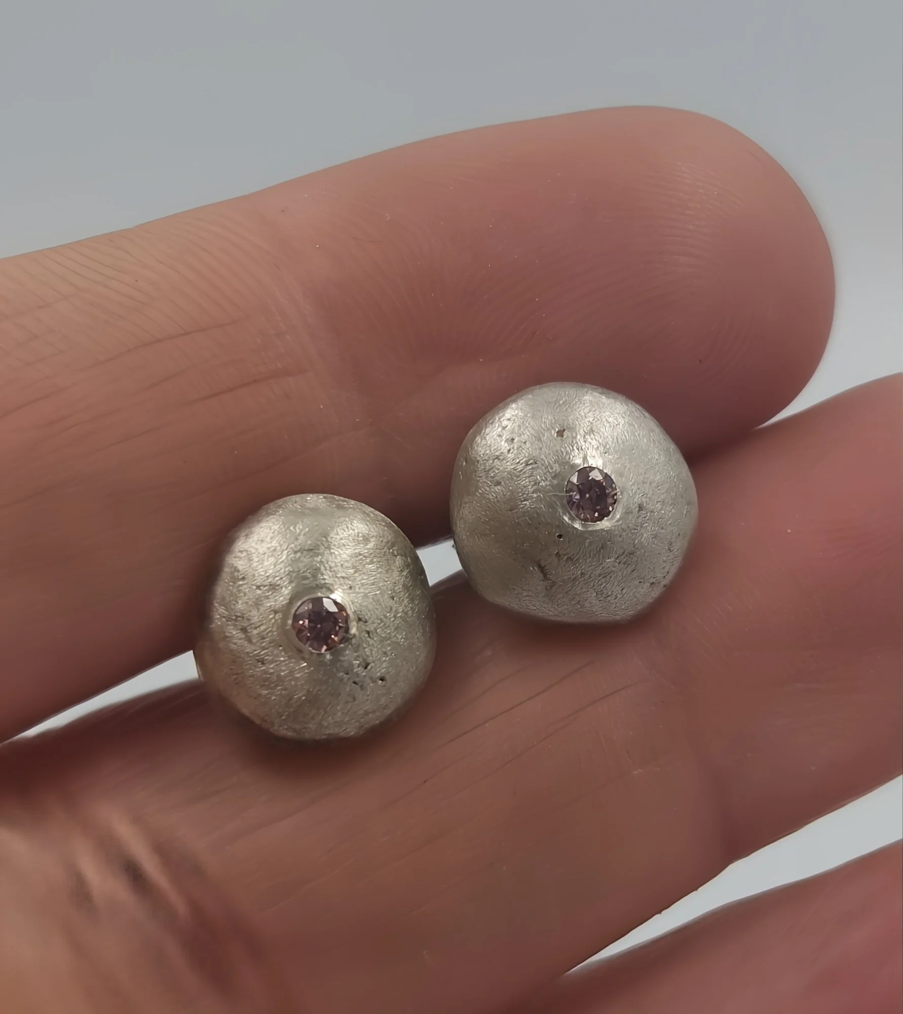 pinkczstuds4.jpg