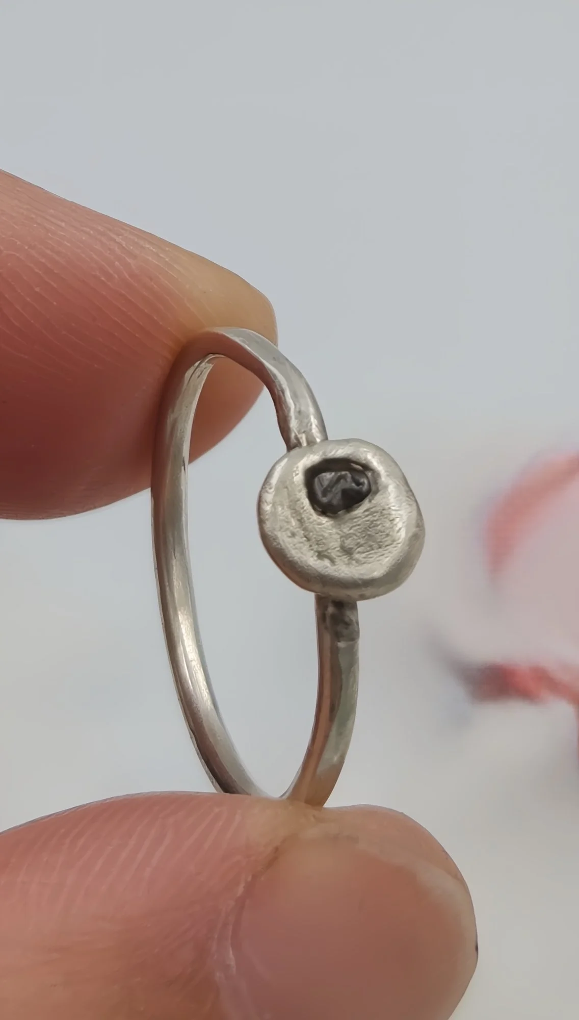 roughdiamondring13.jpg