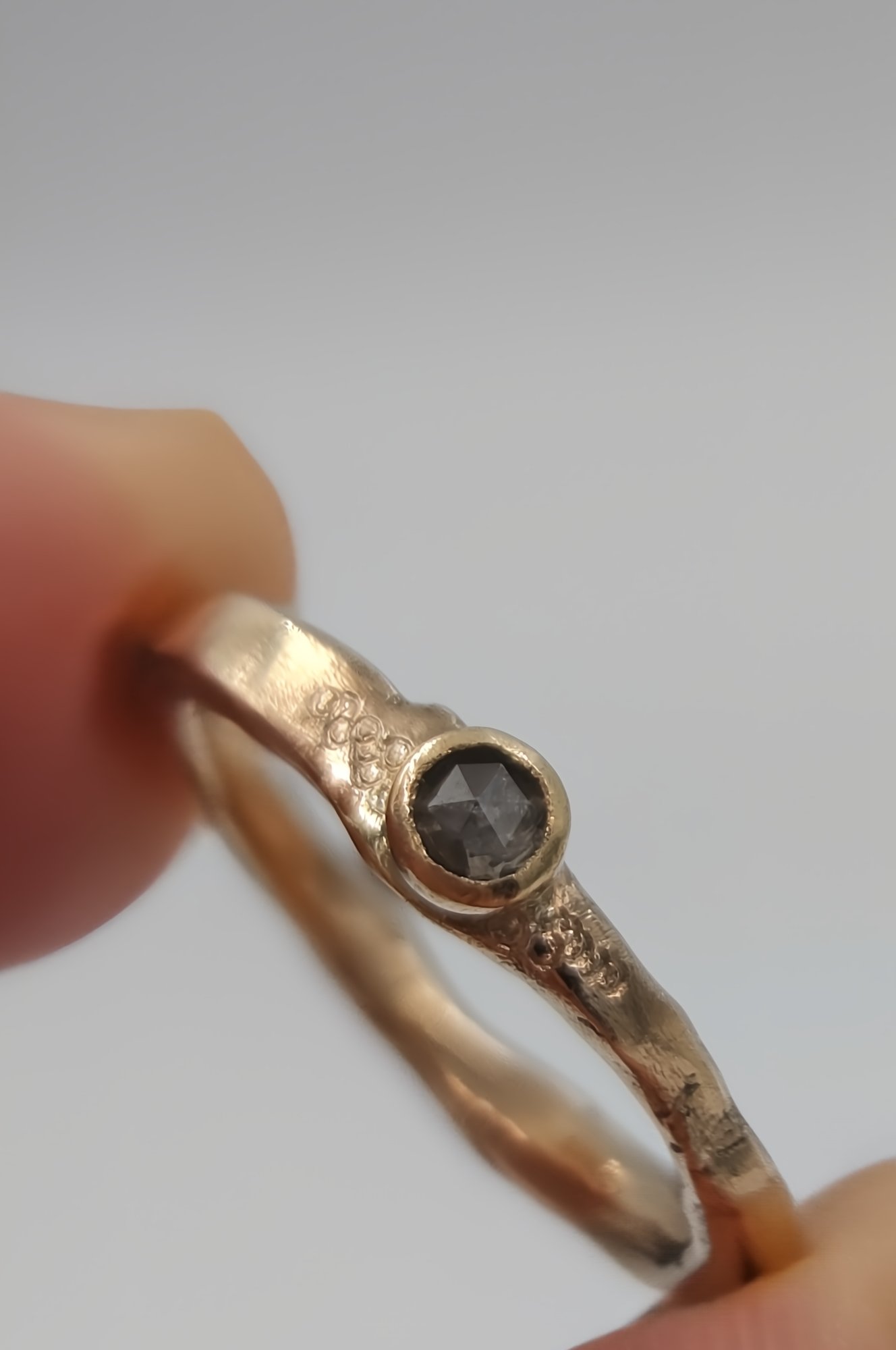 goldgreydiamond11.jpg