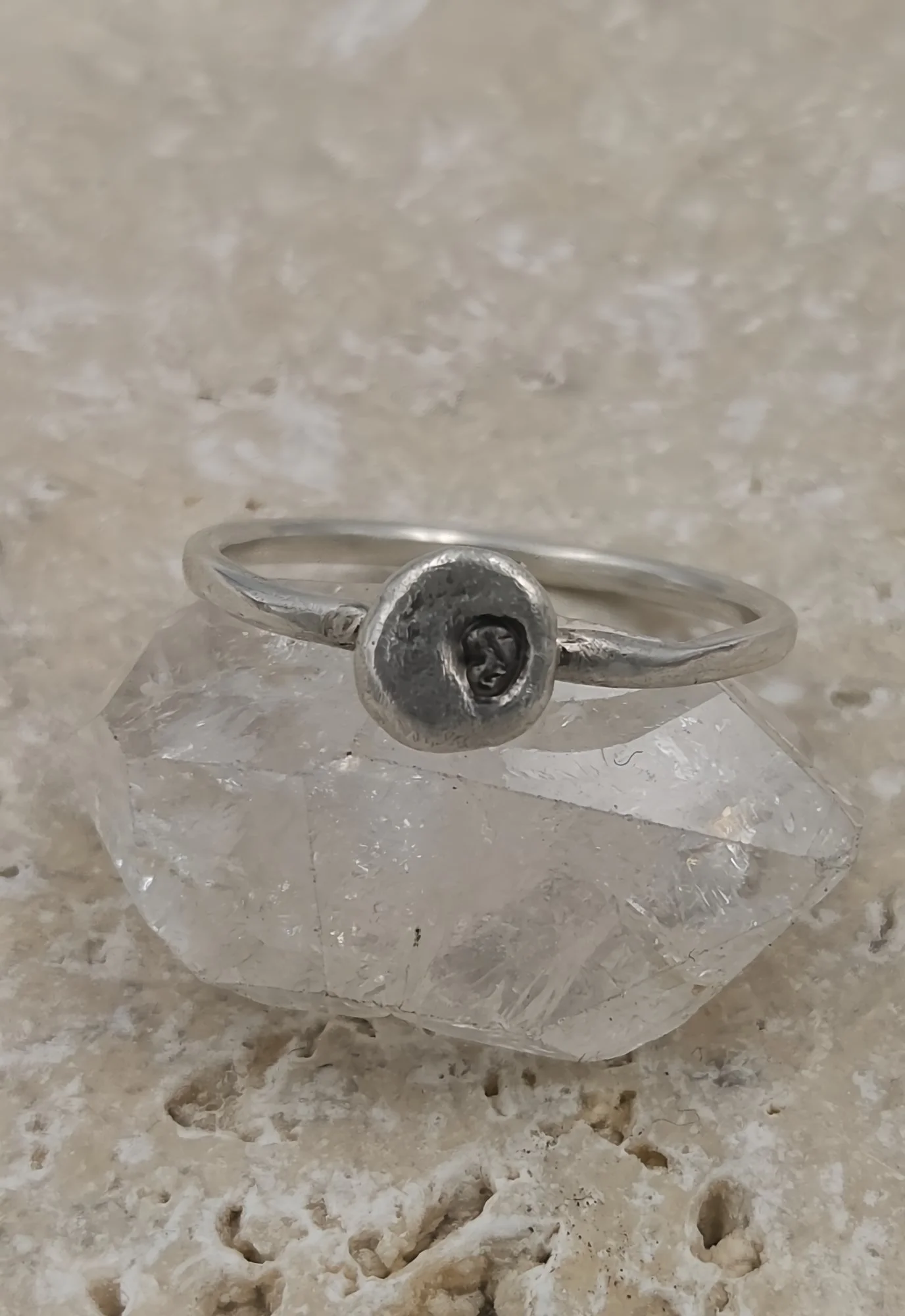 roughdiamondring11.jpg