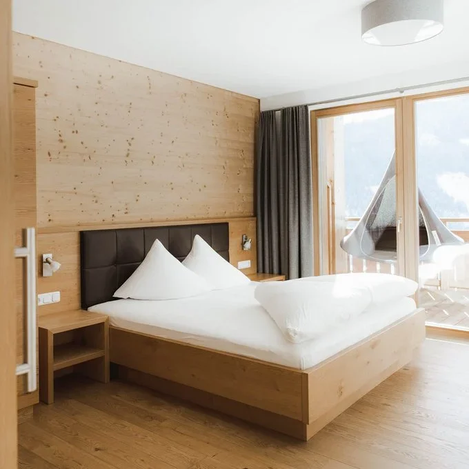 csm_TillgaGlueck_Hotel_Obertilliach_00_DasGlueckAufEinemBlick_Auswahl_Suiten_8e680a3931 - Kopie.webp