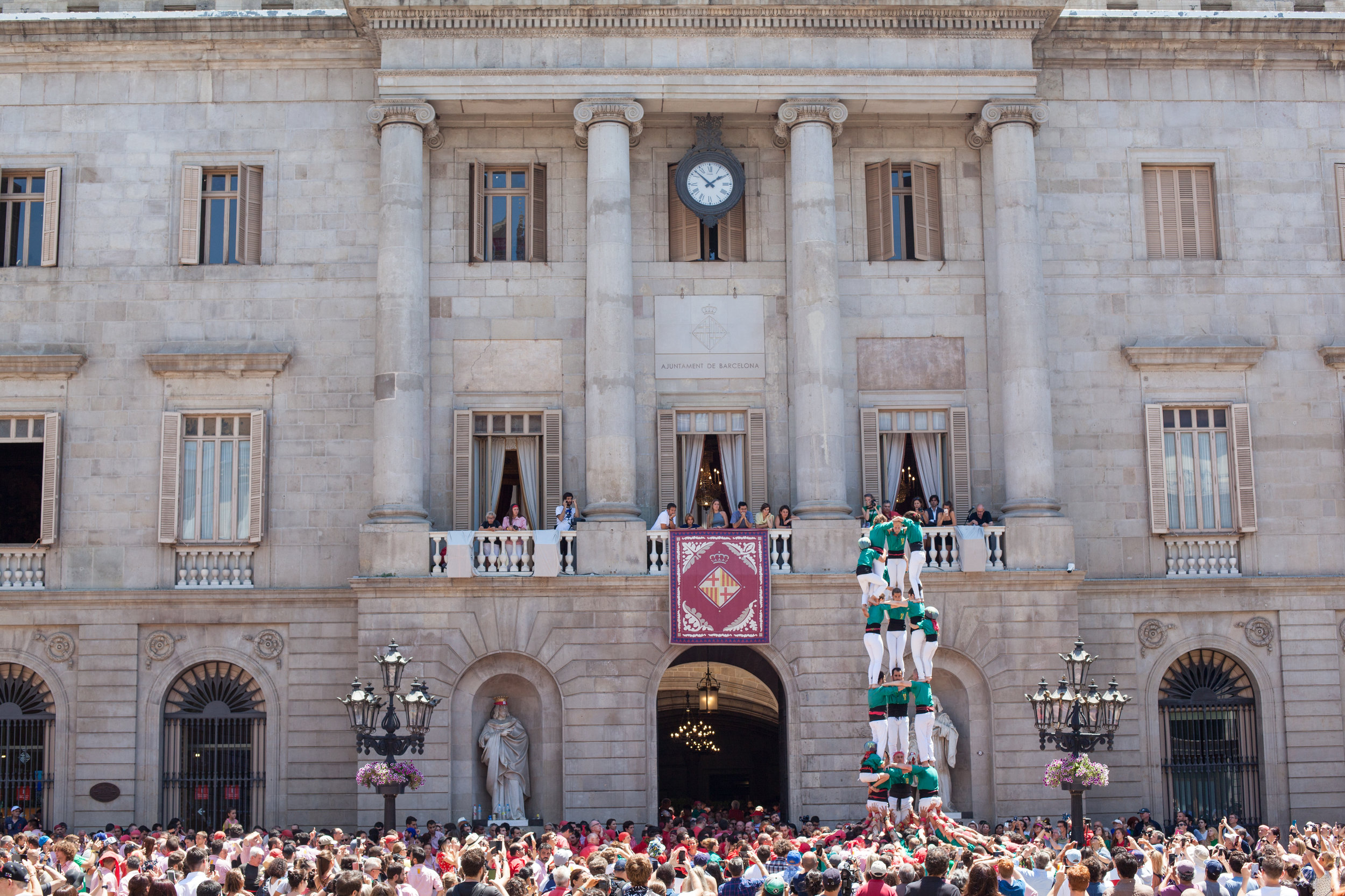 Photography Tours in Barcelona by Geraint Rowland.