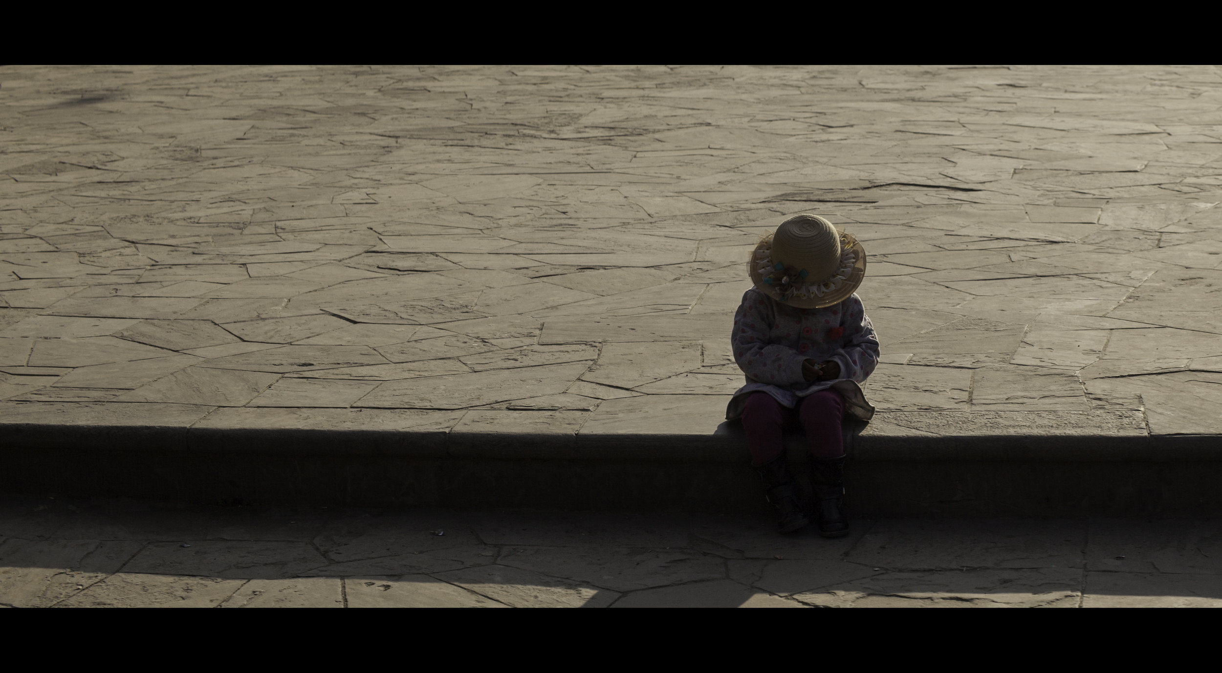 Anamorphic street photography in Peru.