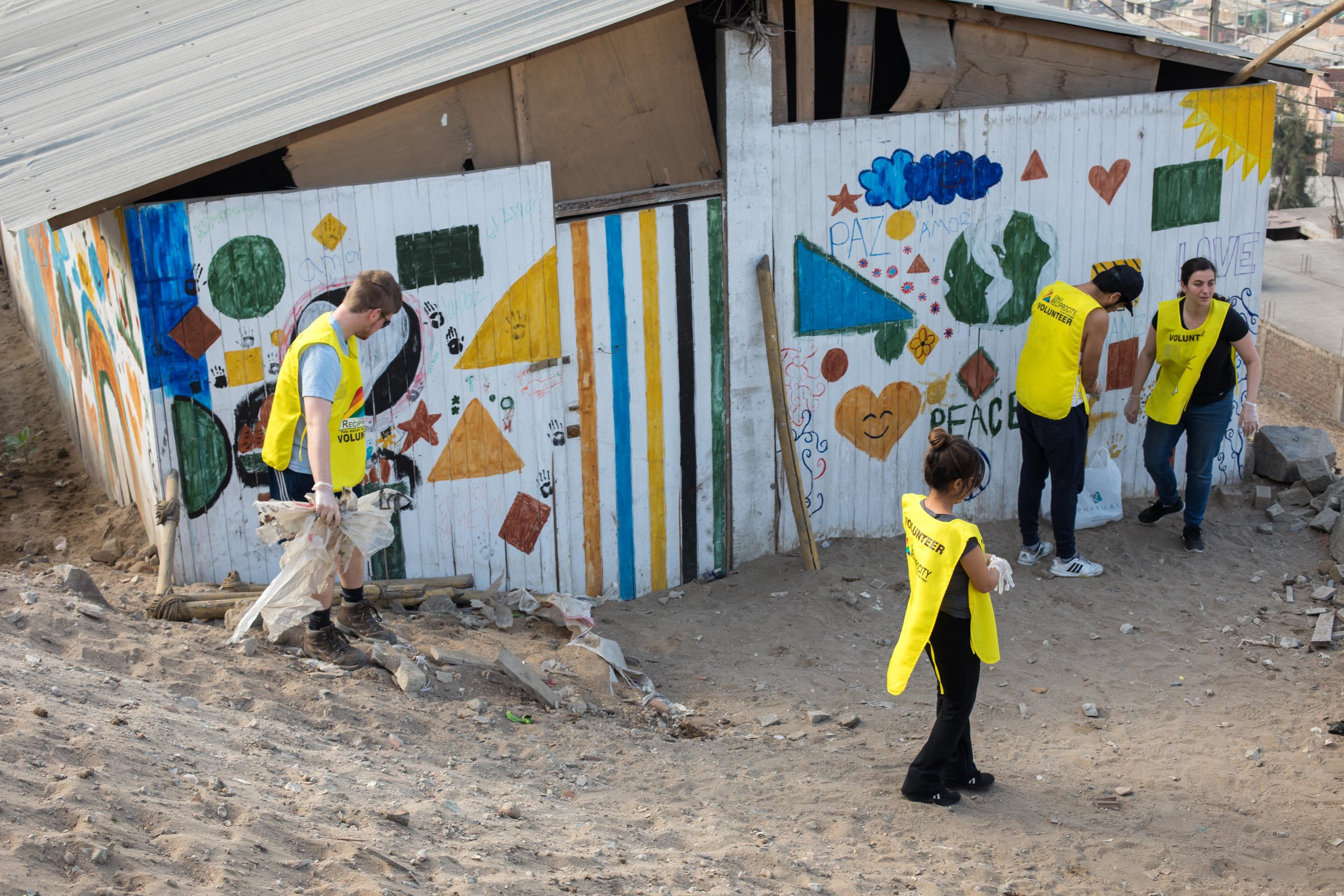 Familia, San Juan de Miraflores, Reciprocity NGO.