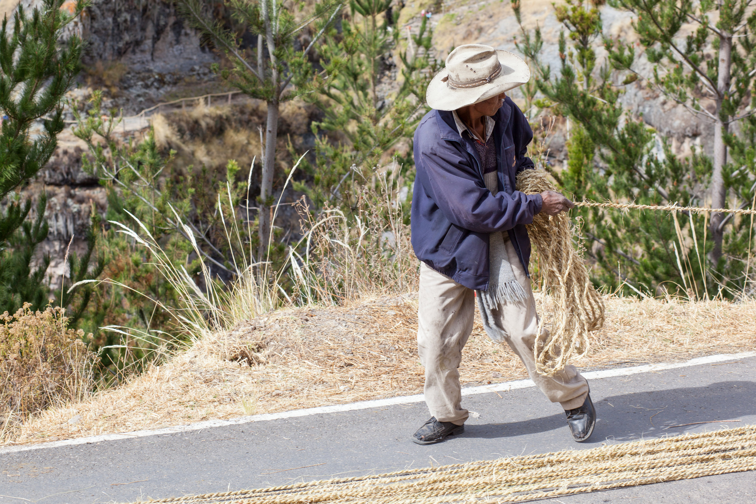 The Q’eswachaka Bridge Building Festival by Geraint Rowland Photography.