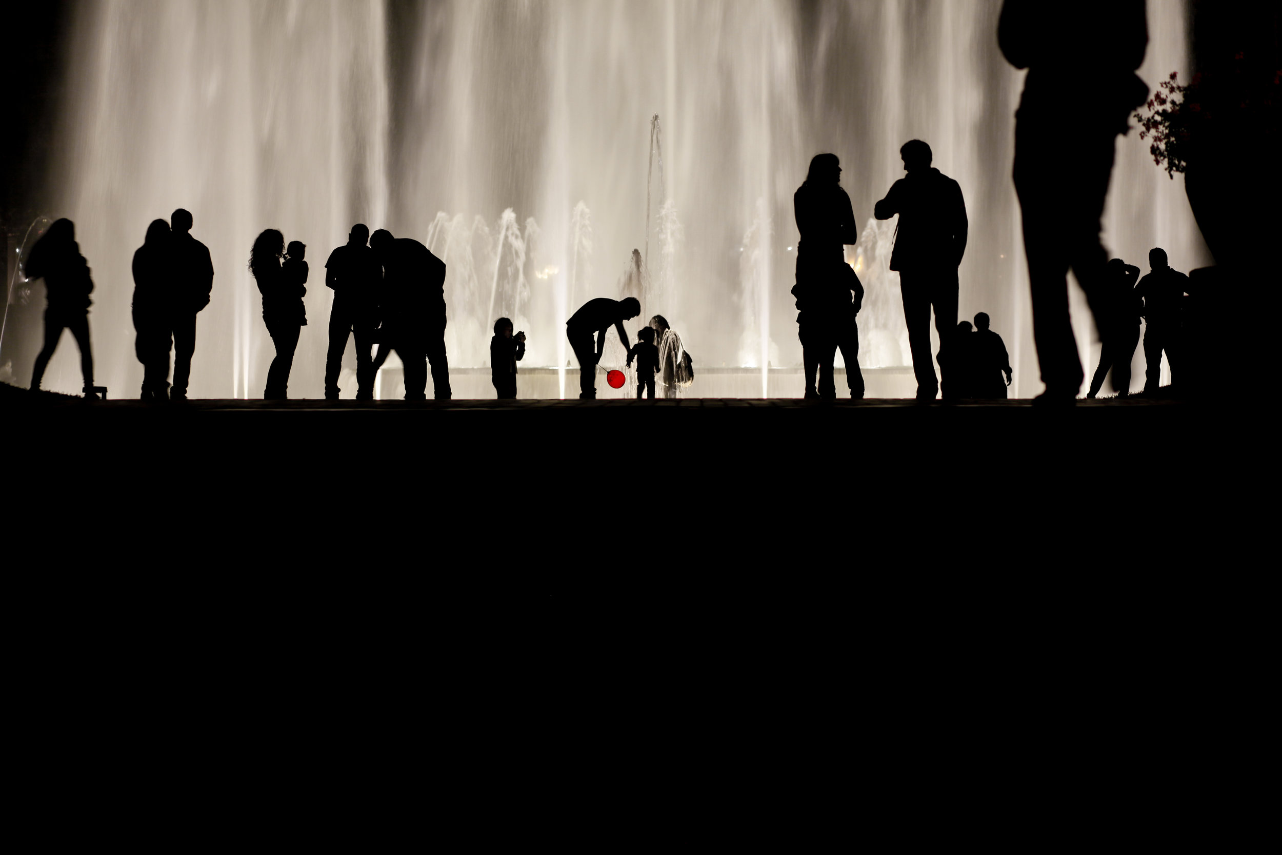 Ffotogallery Platform Instagram Takeover by Geraint Rowland - Street Photography, Water Park, Lima, Peru.