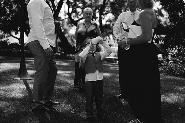 {HYDRATE} Its pretty warm this weekend in WA so stay hydrated. 
I'm kicking off my year with a beach wedding in Yallingup and I feel it's going to be all kinds of gorgeous. I also feel I'll want to run into the ocean mid ceremony to cool off but I'll try to be professional and not do that 😜 
#mrsgardinerphoto #margaretriverweddingphotographer #margaretriverphotographer #bw #canon #staycool #littleweddingpeople #weddingphotography