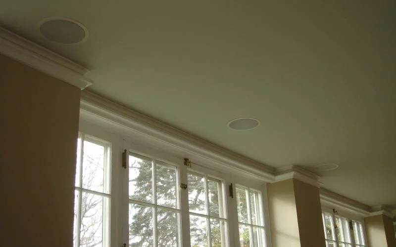 High quality sound from inconspicuous ceiling speakers.jpg