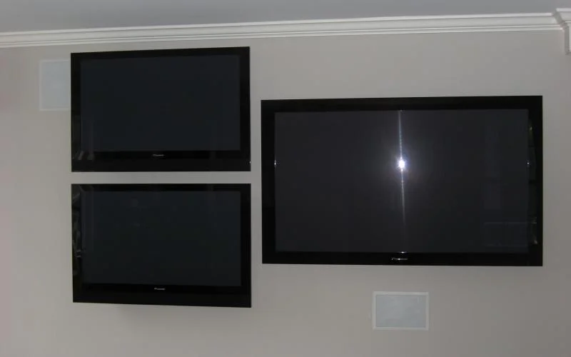 Super clean multi-screen installations.jpg