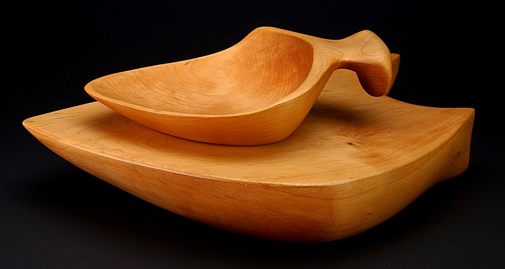 Emil’s maple cutting board and scoop from the Craft Multiples exhibit.   Cutting Board and Scoop,  1975  Maple 2 7/8 x 19 1/8 x 10 3/4 in. (7.3 x 48.6 x 27.3 cm) Smithsonian American Art Museum, Museum purchase 1975.172A-B &nbsp;| &nbsp;Smithsonian American Art Museum, Luce Foundation Center, 4th Floor, 54B &nbsp; | &nbsp;Courtesy the Smithsonian Institution)