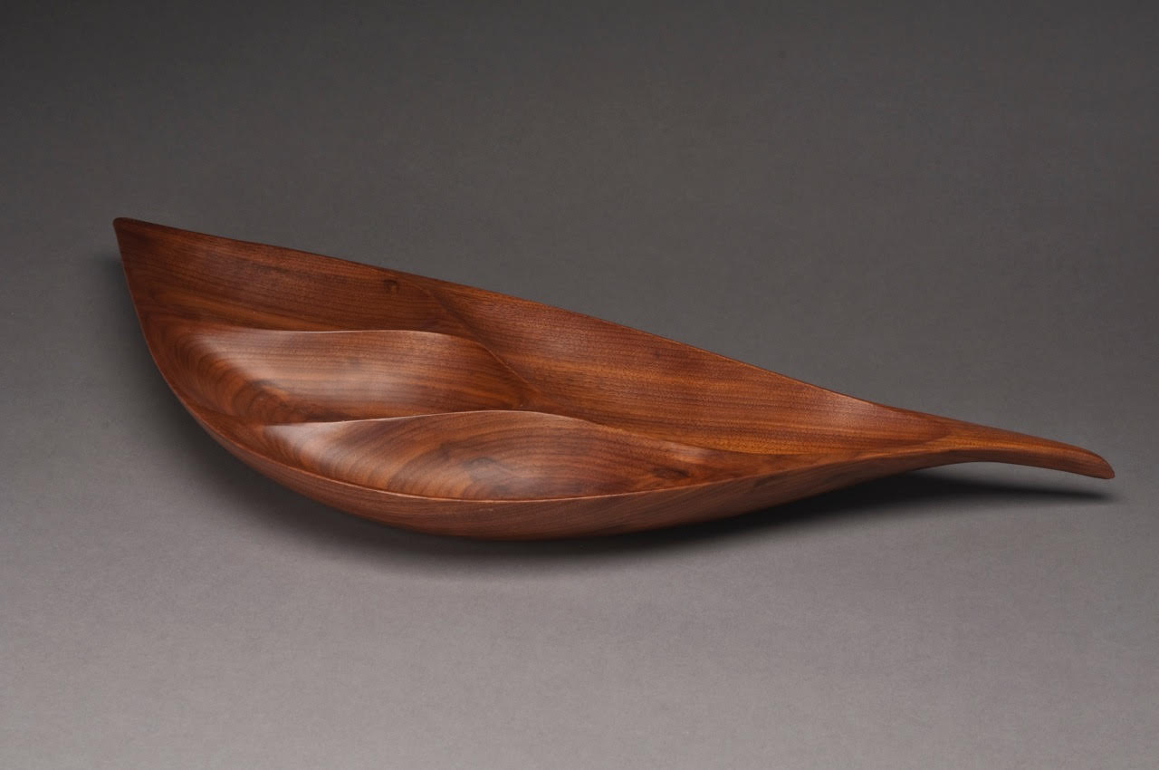 Emil Milan | Divided Serving Platter | Walnut | Collection of the Yale University Art Gallery 2013.75.3