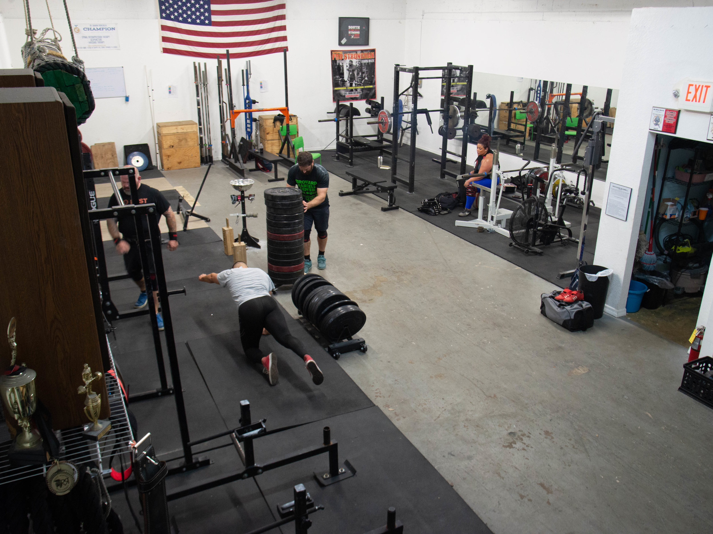 Our Facility — Broward Barbell Center