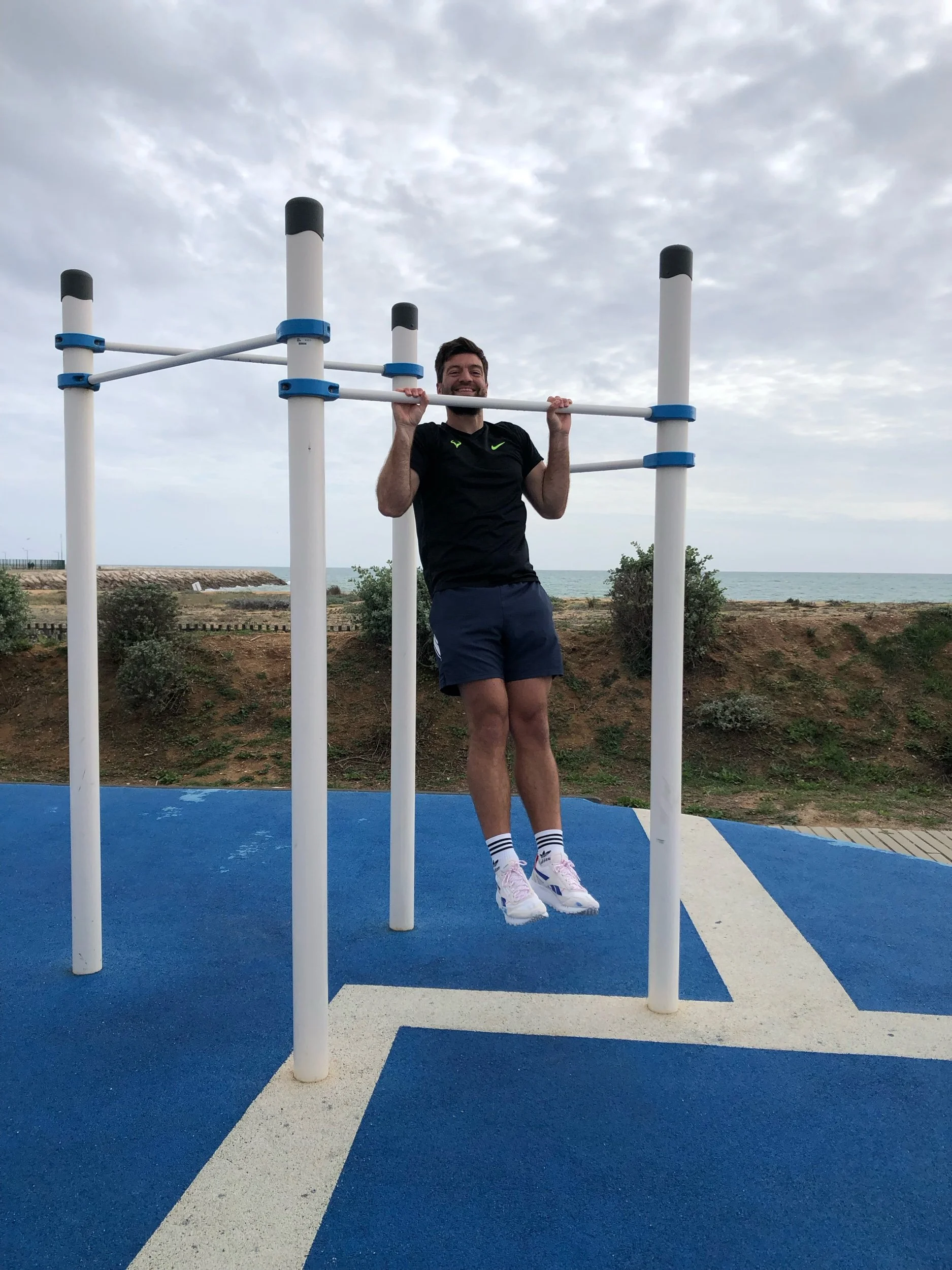 Outdoor pull up bars!