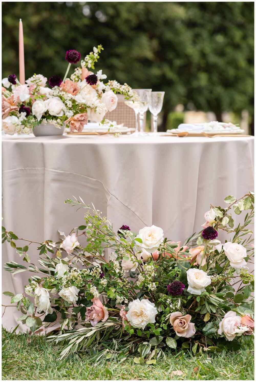 Miami-Wedding-Photographer-reception-table-florals.jpg