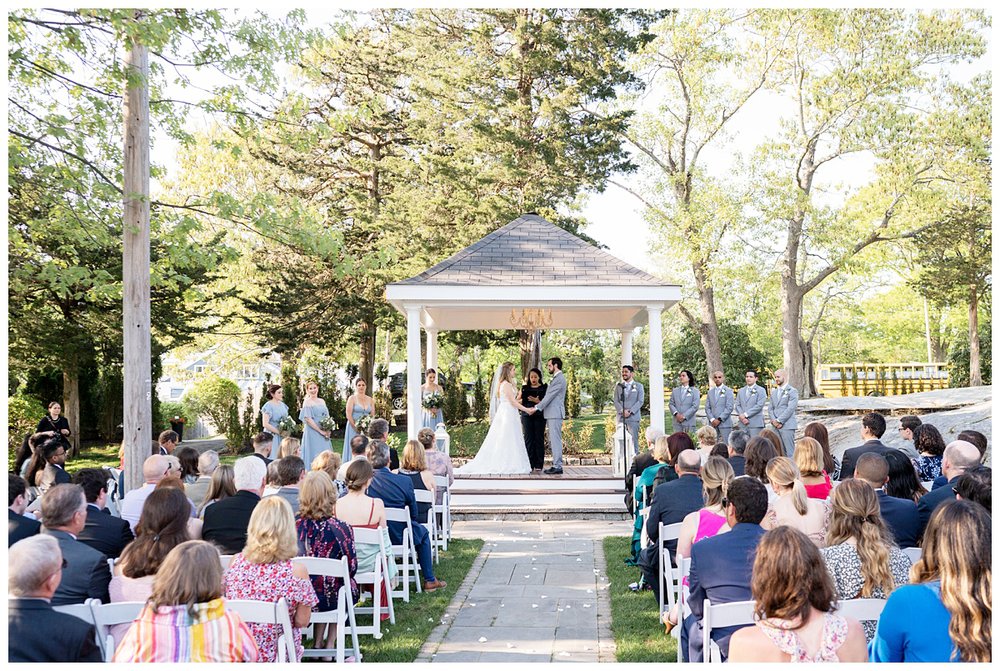 The River Club outdoor wedding ceremony