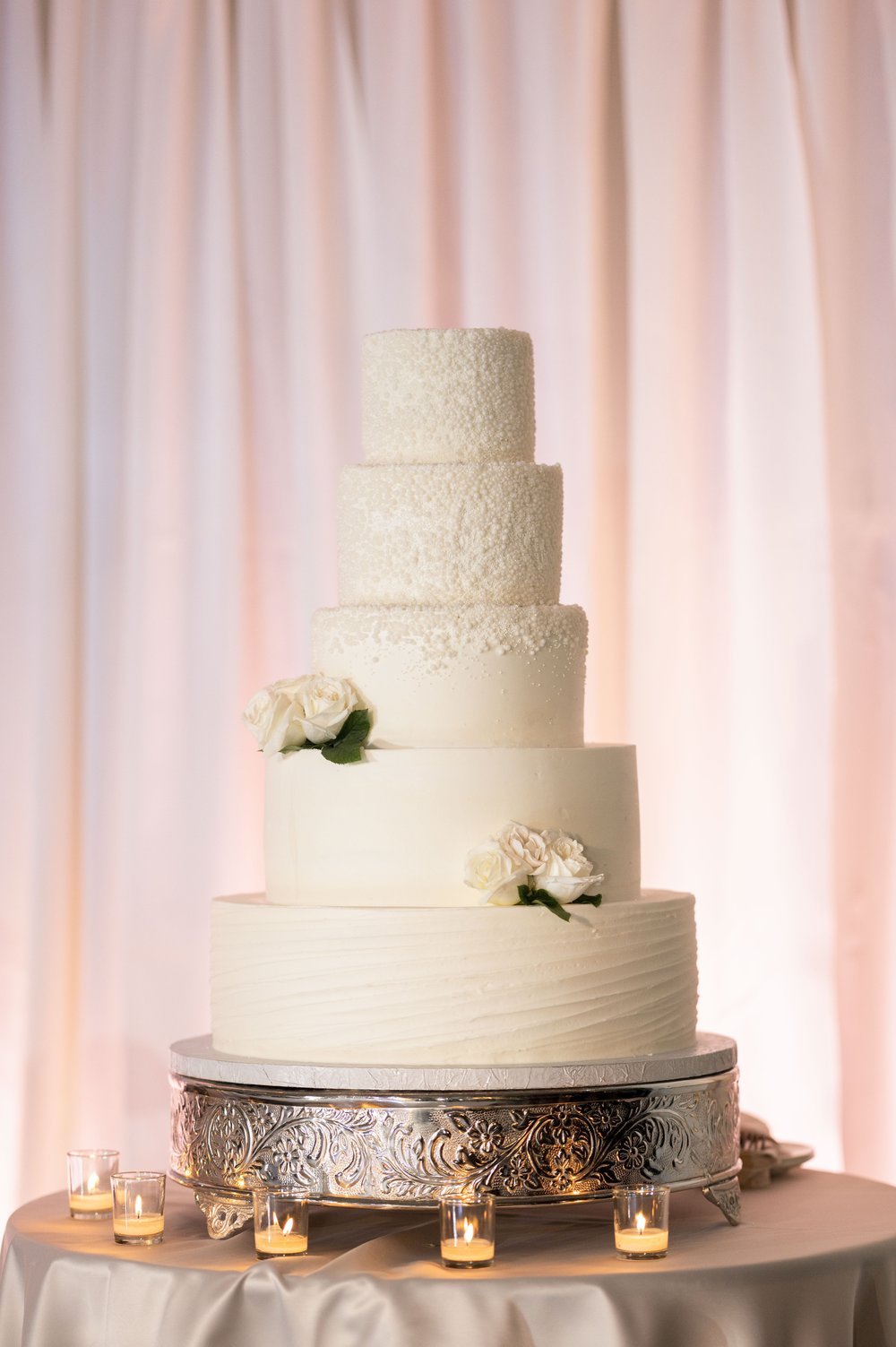 elegant and simple wedding cake photos