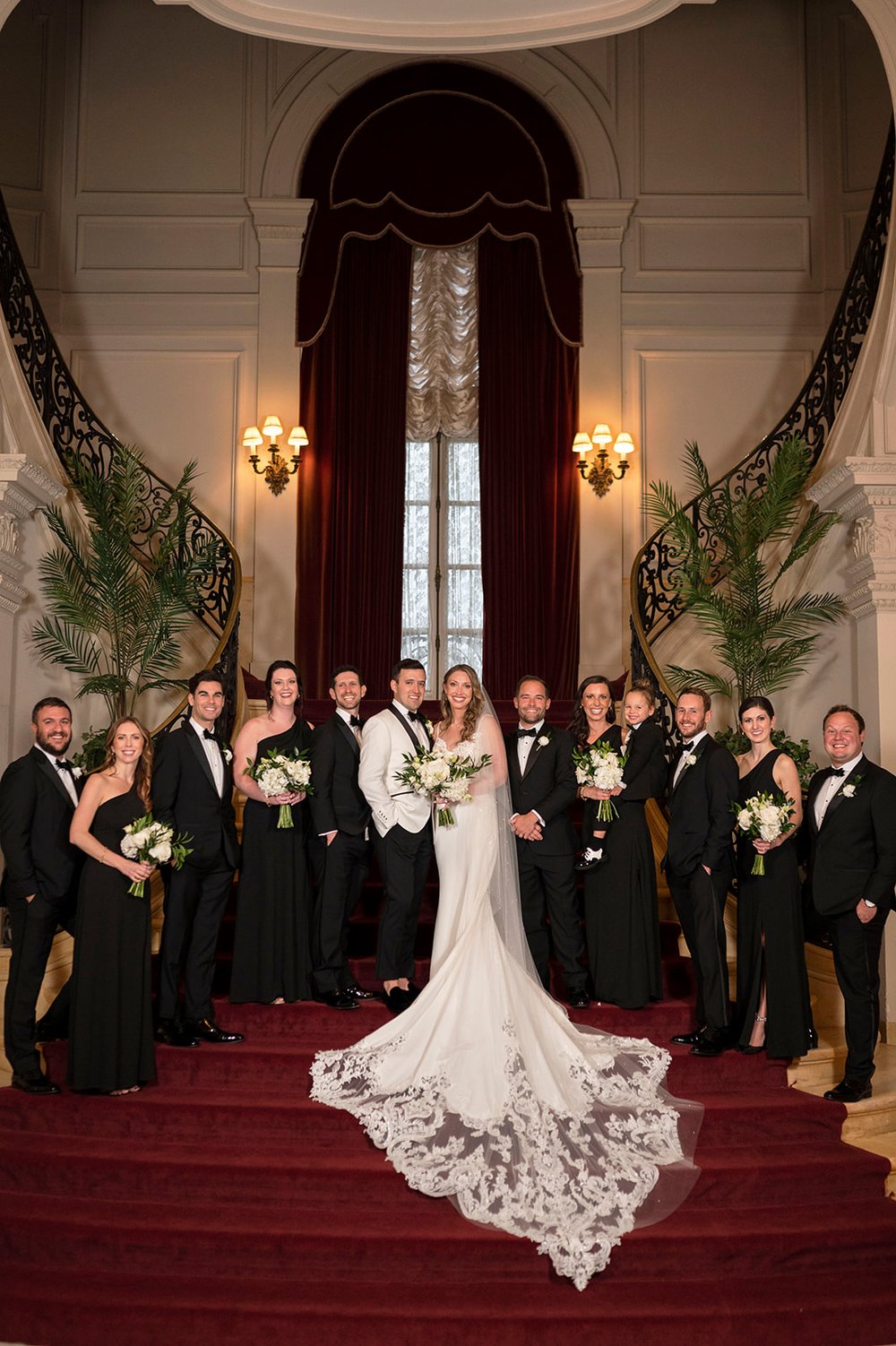  bridal party photos with bride and groom inside rosecliff mansion 