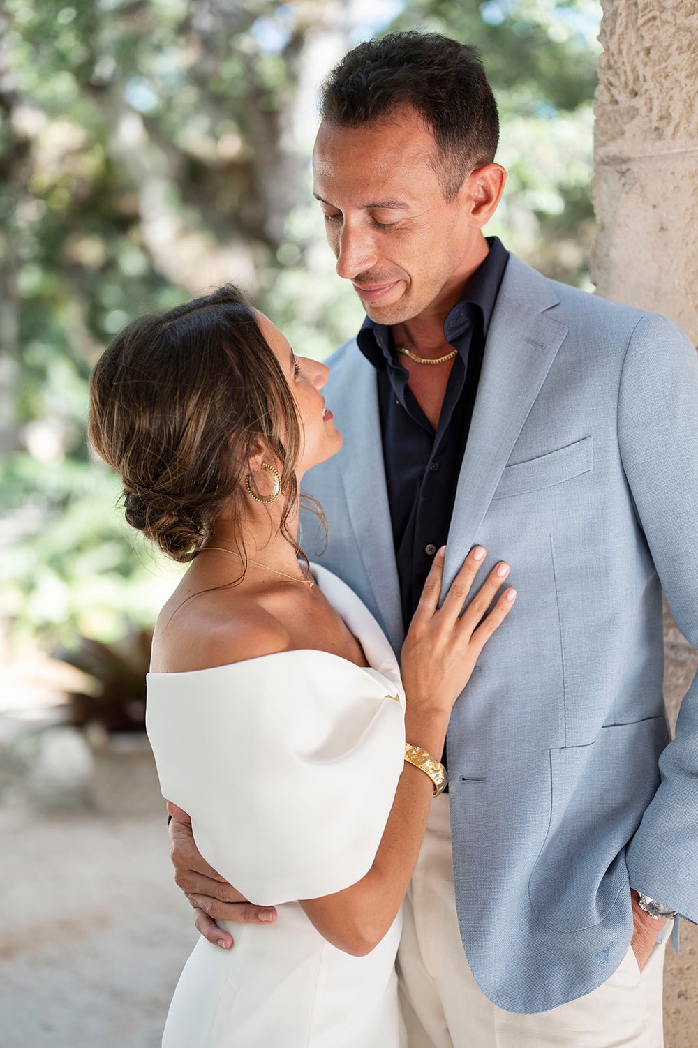  couple posing at session in Boston 