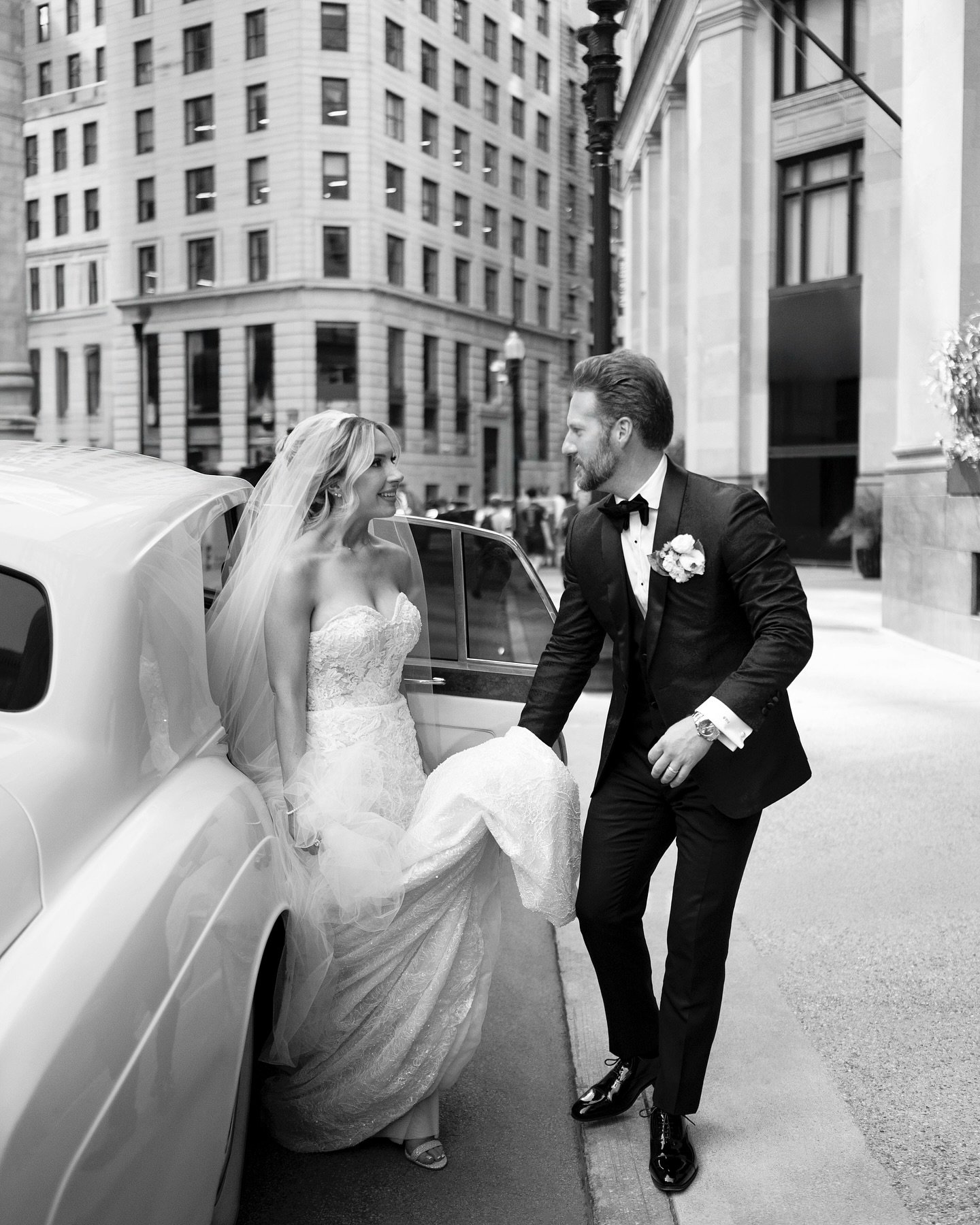 JENNIFER + GREG'S MAGICAL DAY 🤍

Love you both @mrsweets320 @its_me_jlt 

Event Planner | @aeevents 
Bride | @its_me_jlt 
Groom | @mrsweets320 
Reception Venue | @longwoodvenuesanddestinations 
Ceremony Venue | Cathedral of the Holy Cross
Floral Des