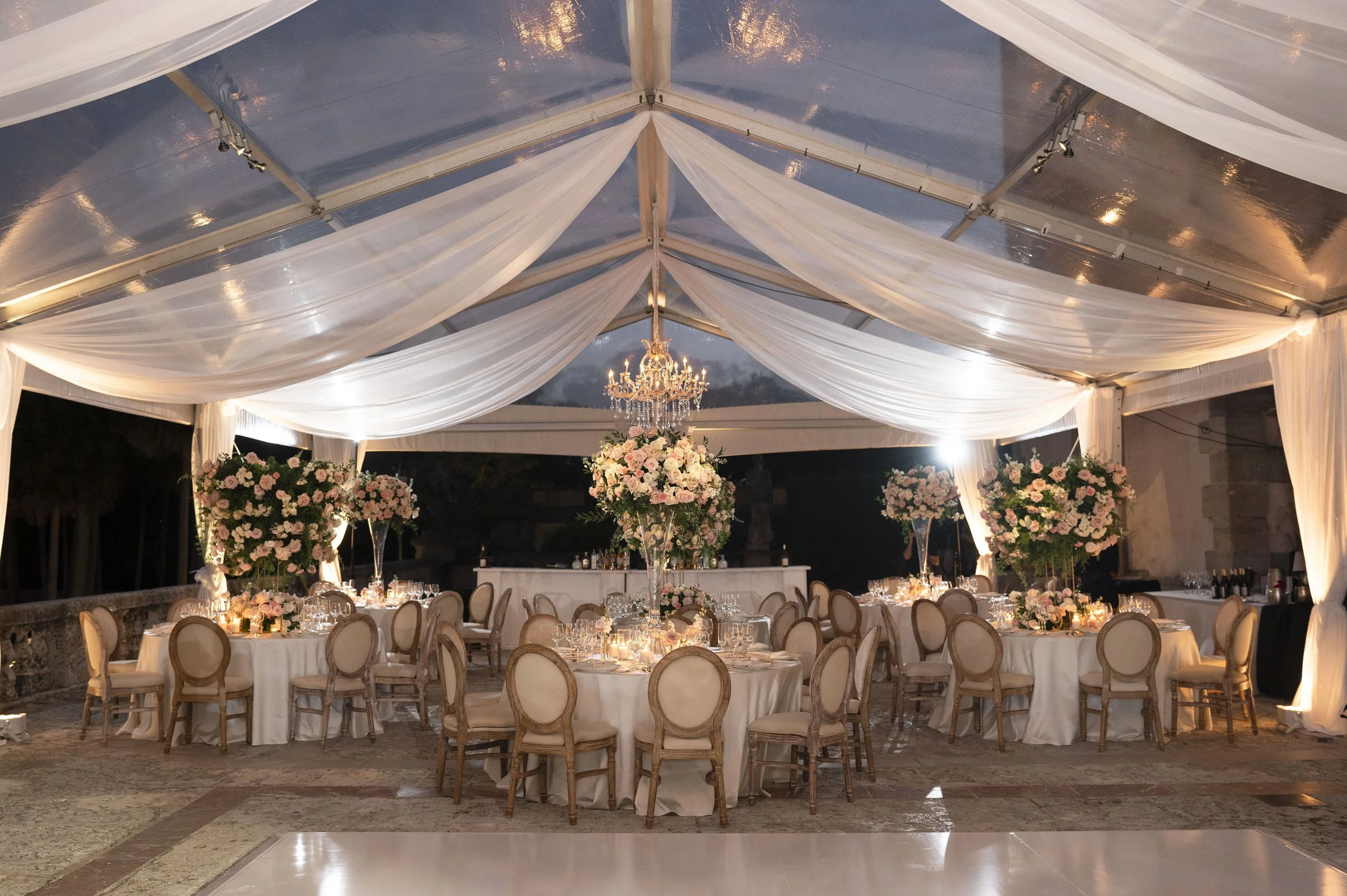 wedding reception detail of a Vizcaya museum and gardens