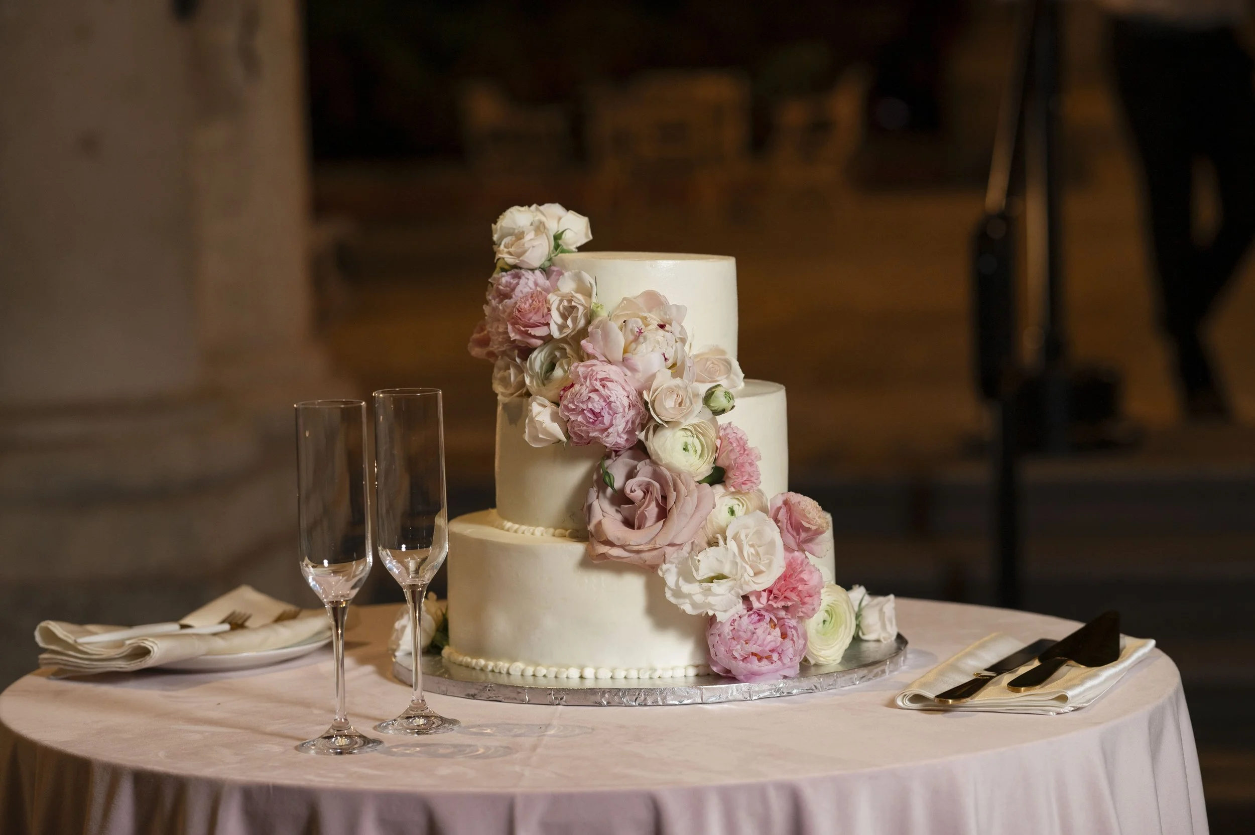 detail cake at the vizcaya museum and gardens