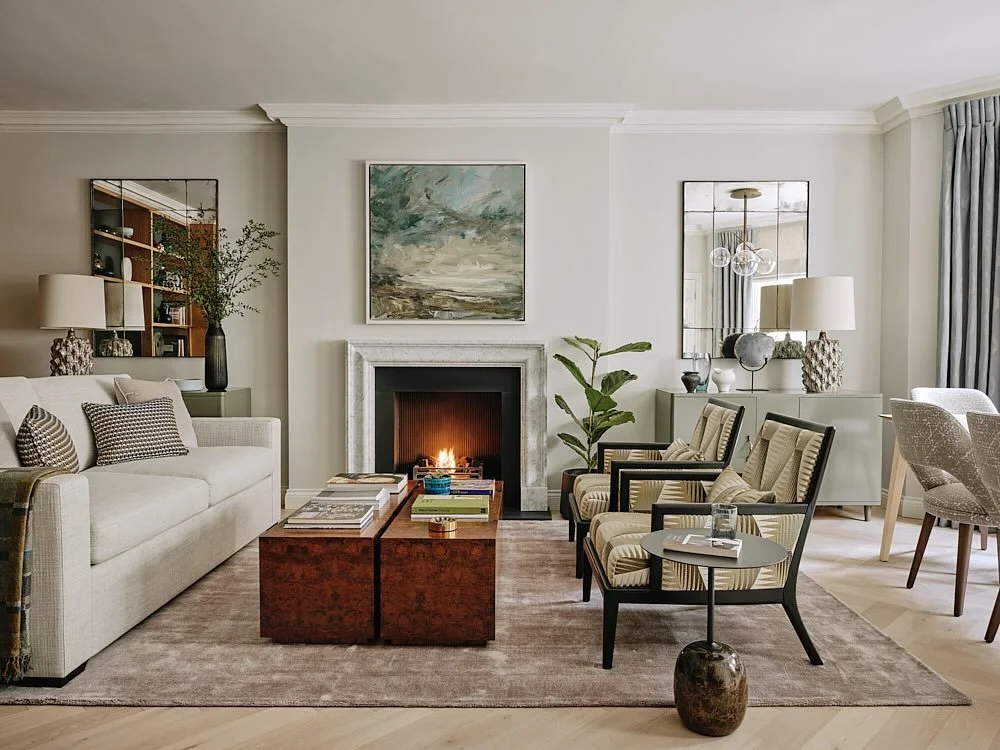 Our Autumn newsletter has just gone out with all our news and includes this image of a project in South Kensington featured in this month&rsquo;s @englishhomemag. DM if you&rsquo;d like to be added to the mailing list! #interiordesign #howwedwell #co