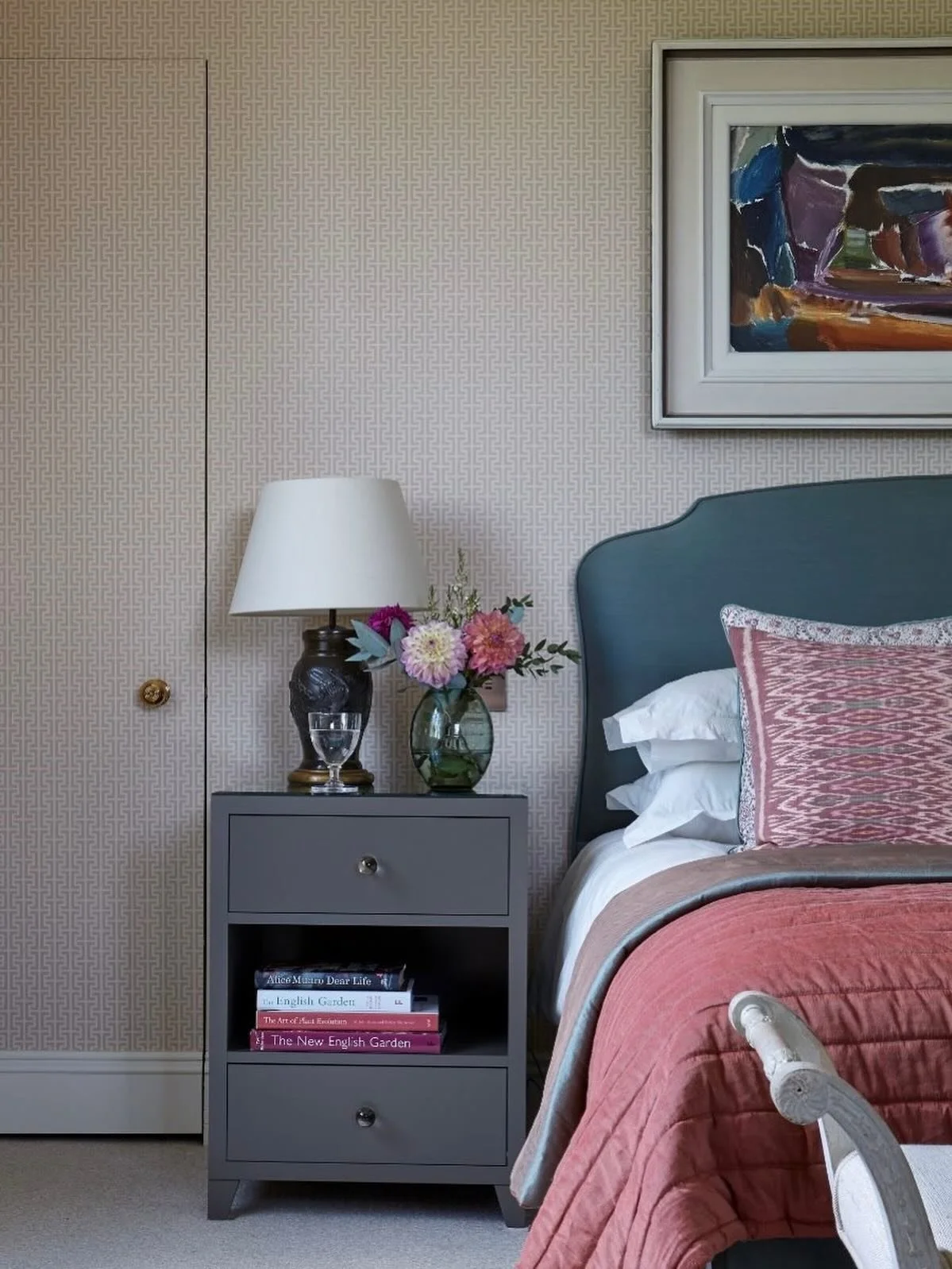 Feeling autumnal. #previousproject #bedroomdecor #autumncolours #interiordesign #bedroomideas #wallpaper #interiorstyle #howwedwell #bedroom #currentdesignsituation #wallpaperdecor #frenchbrooksinteriors