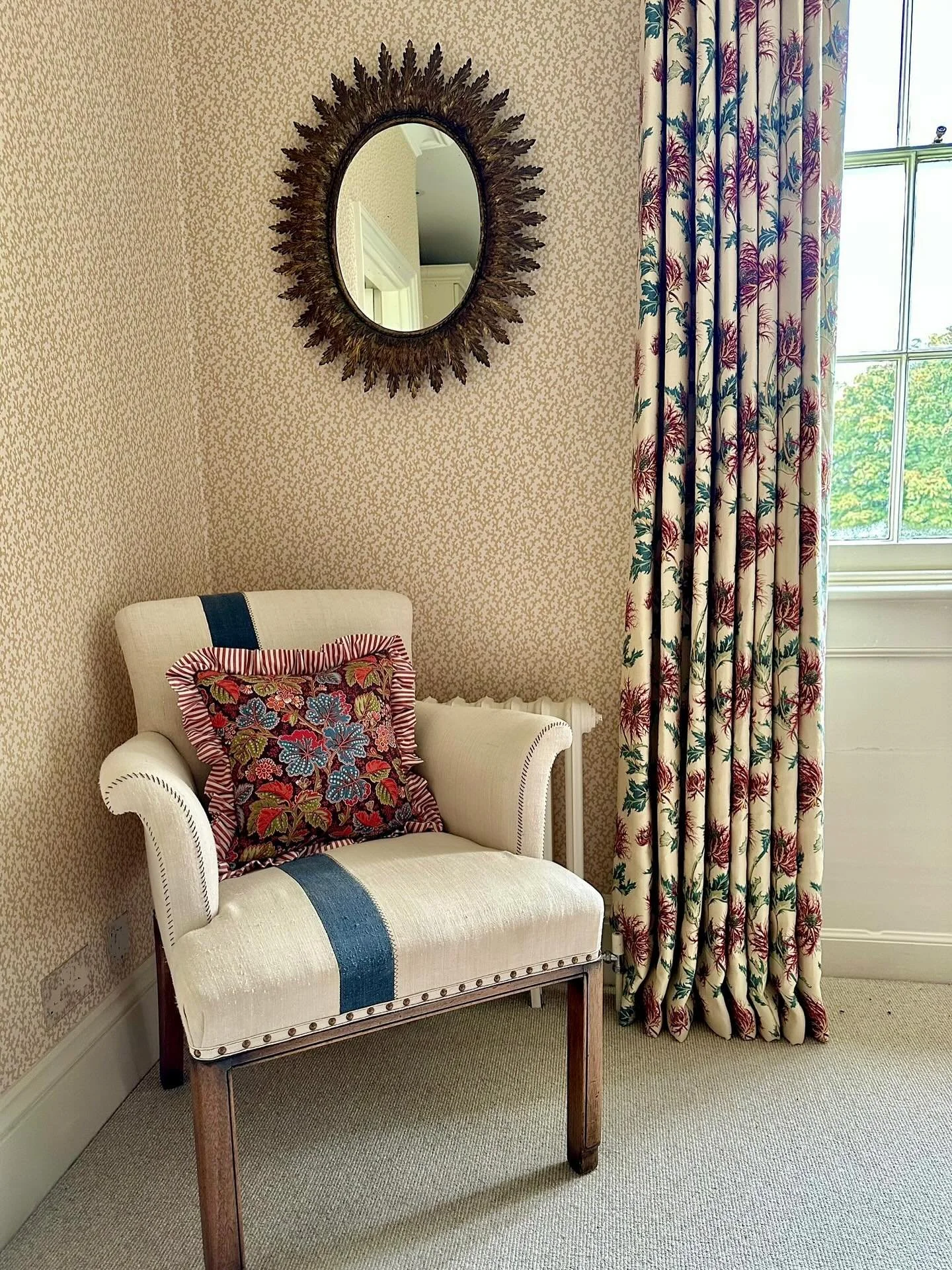 Sunday morning frills.  Warm colours and wallpaper in a north facing bedroom redecorated for shooting guests. #interiordesign #bedroomdecor #interiorstyling #countryhouse #howwedwell #wallpaper #interiorsaddict #countryhousestyle #guestbedroom #engli