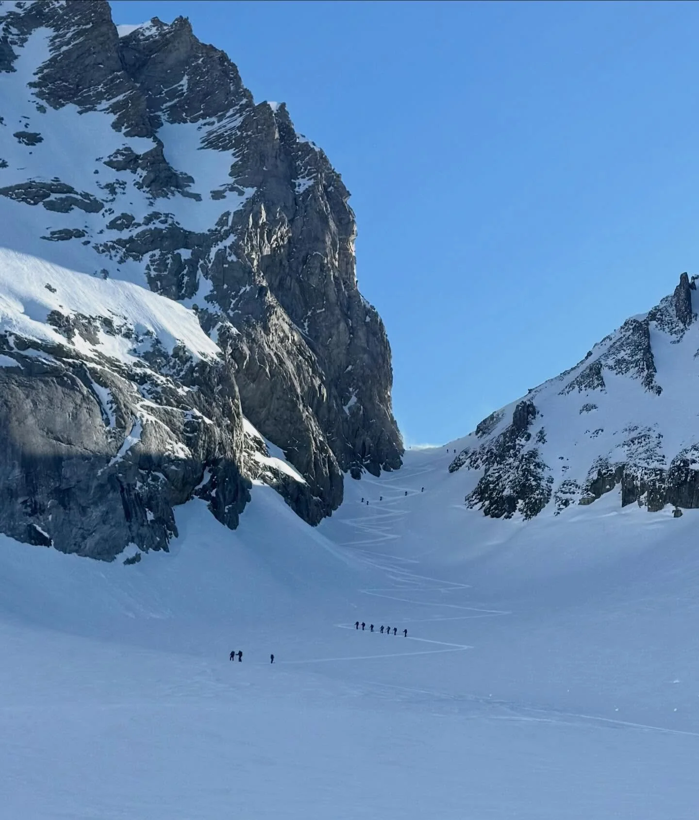 Getting away from it all. #skitour #thealps #inthemountains #wildlandscapes #mountainhut