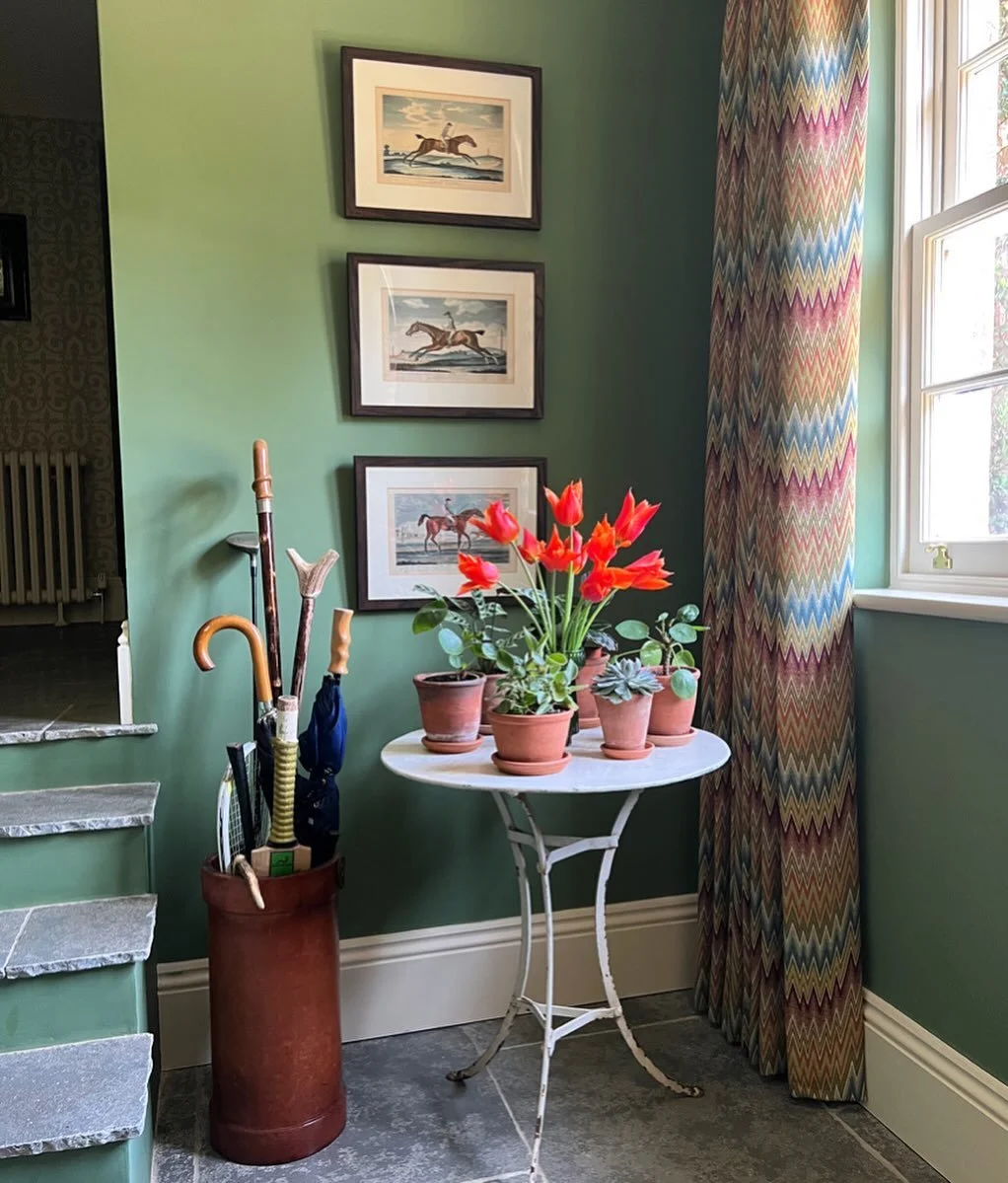 Flowers and flamestitch.  Love &lsquo;Ballerina&rsquo; tulips - bright yet elegant with fabulous scent. #inmygarden #tulips #decoratingwithflowers #halldecor #interiordesign