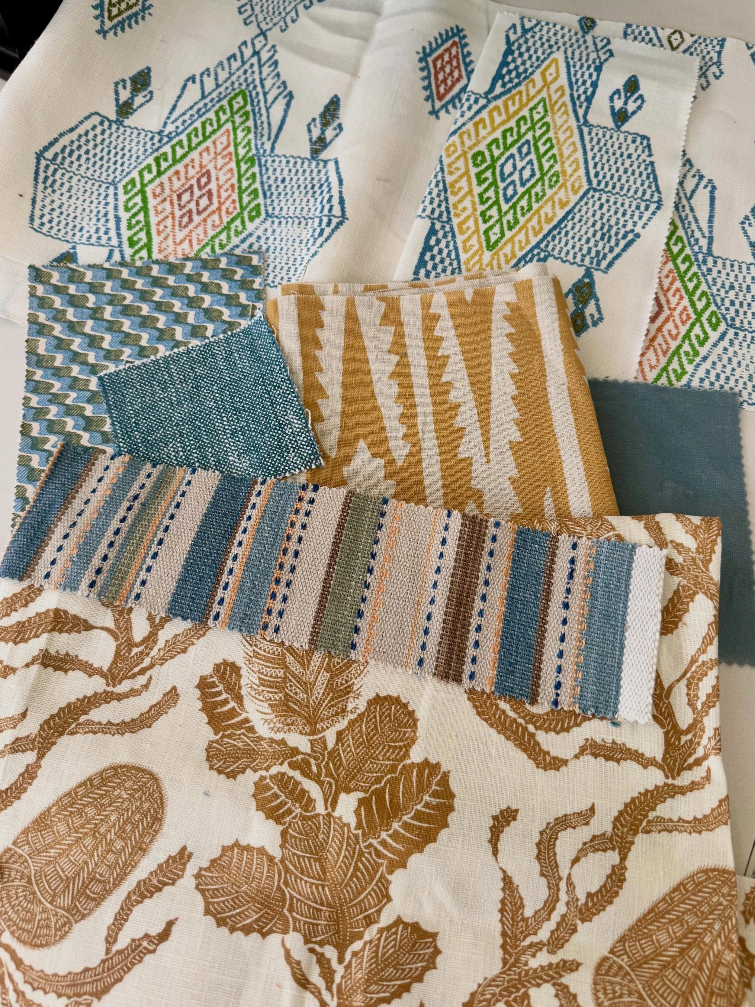 Working on it&hellip; two schemes for a guest bedroom in the barn annexe of a Sussex beach house we&rsquo;re working on. Which one do you prefer?  #interiordesign #bedroomdecor #printandpattern #bedroomdesign