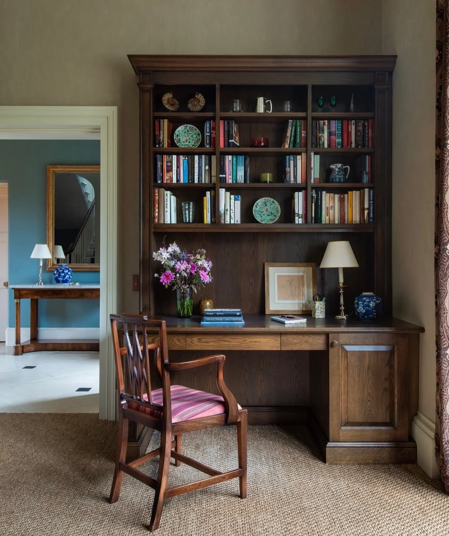 Thanks @englishhomemag and @emmajpage for featuring our work and thoughts on designing workspaces for the home. #homeoffice #interiordesign #workingfromhome #designinspiration #englishhome