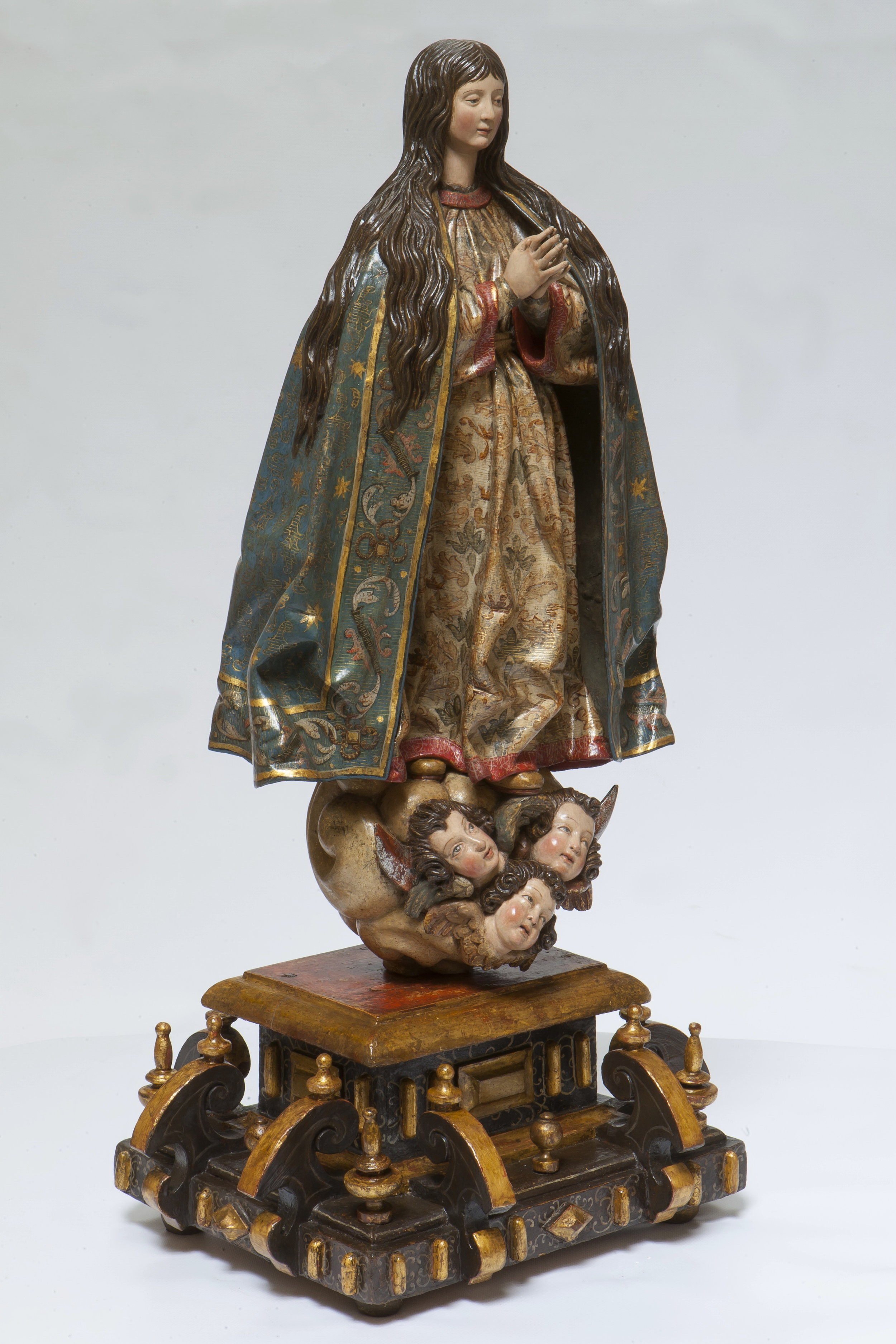 Gregorio Fernández, Virgin of the Immaculate Conception - View from the Left