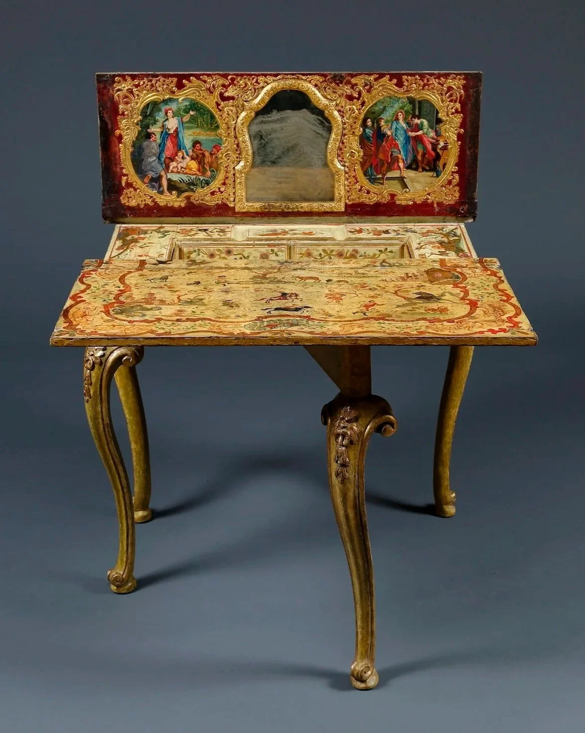 Dressing table with painted interior