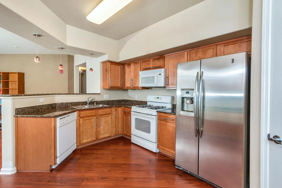 1387 Milano Dr 5 West-MLS_Size-009-10-Kitchen-1200x800-72dpi.jpg