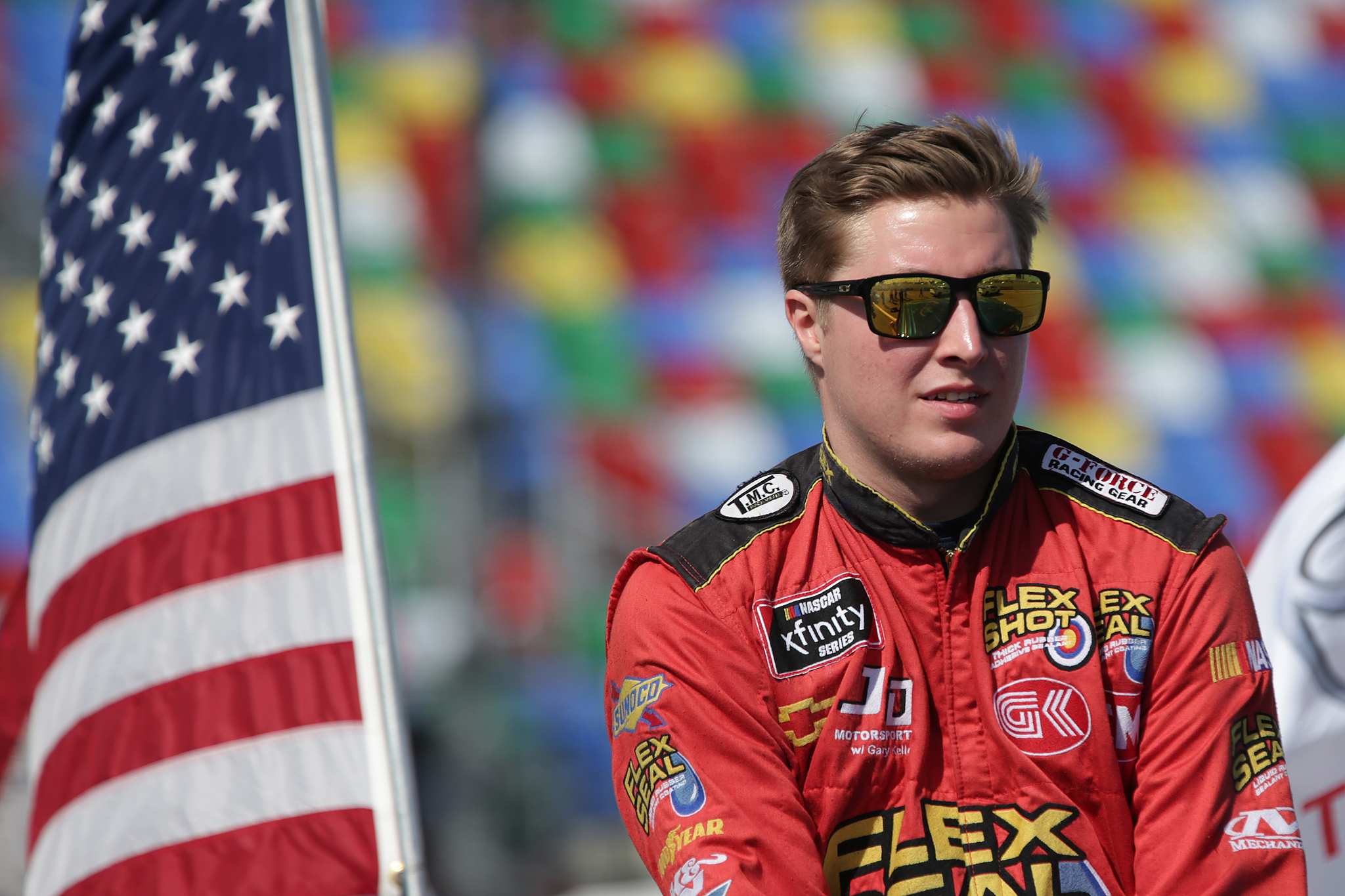 SMITHLEY EYEING STRONG FINISH