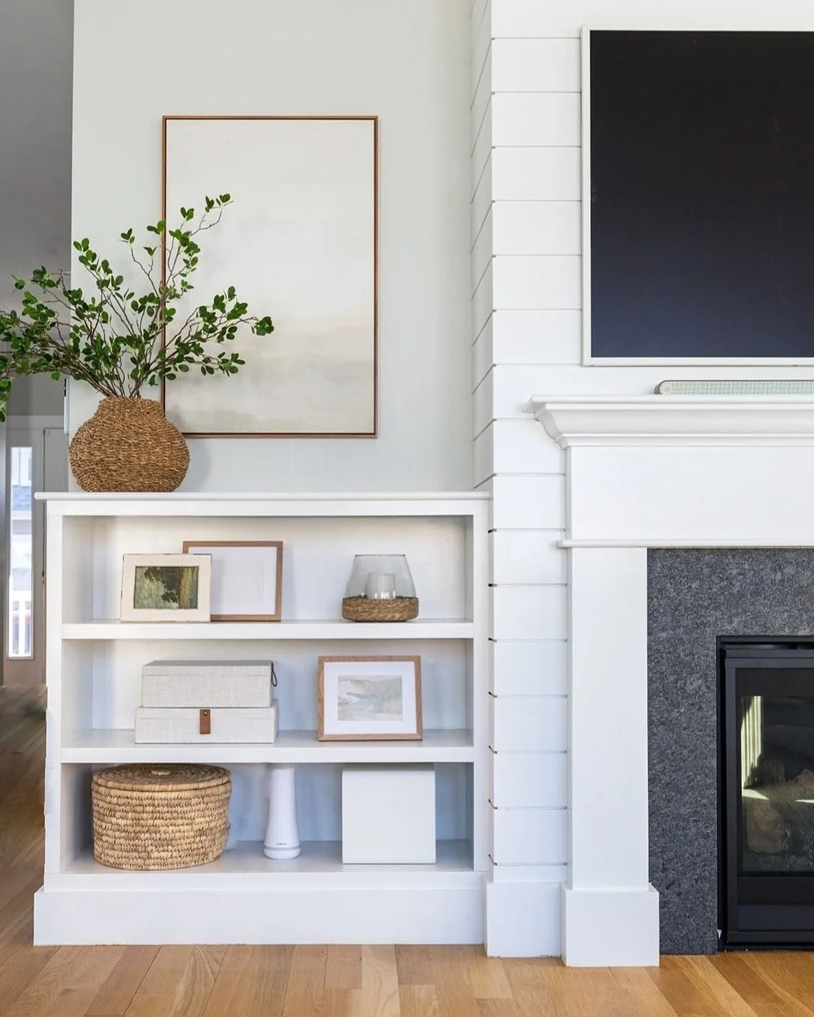 Before every Install Day we give our clients a questionnaire to help us dive deeper into the type of decor they want, learn special pastimes that will help us choose meaningful items and understand how much decor they want. When it comes to &ldquo;ho