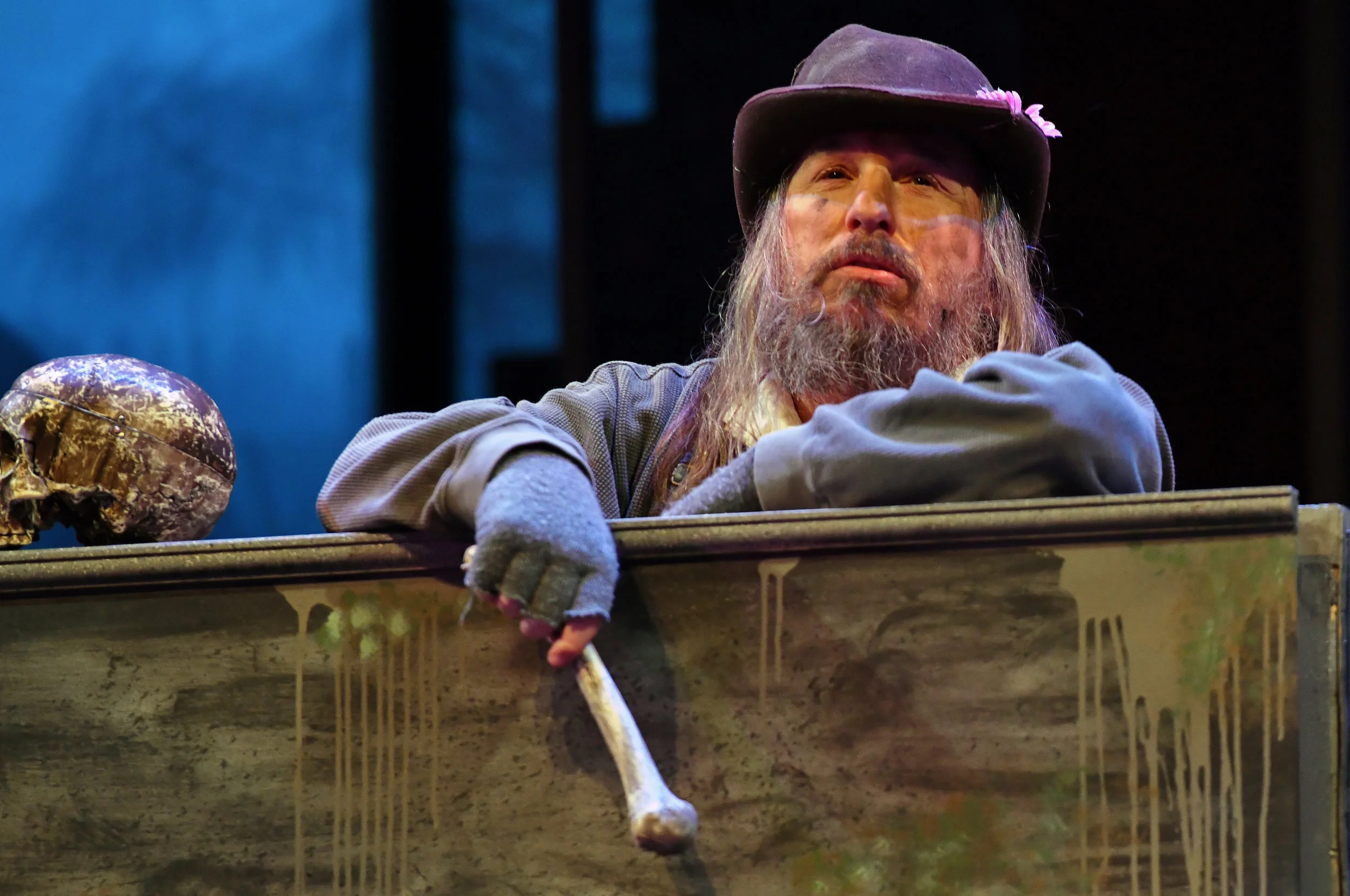 gravedigger_38624482285_o.jpg