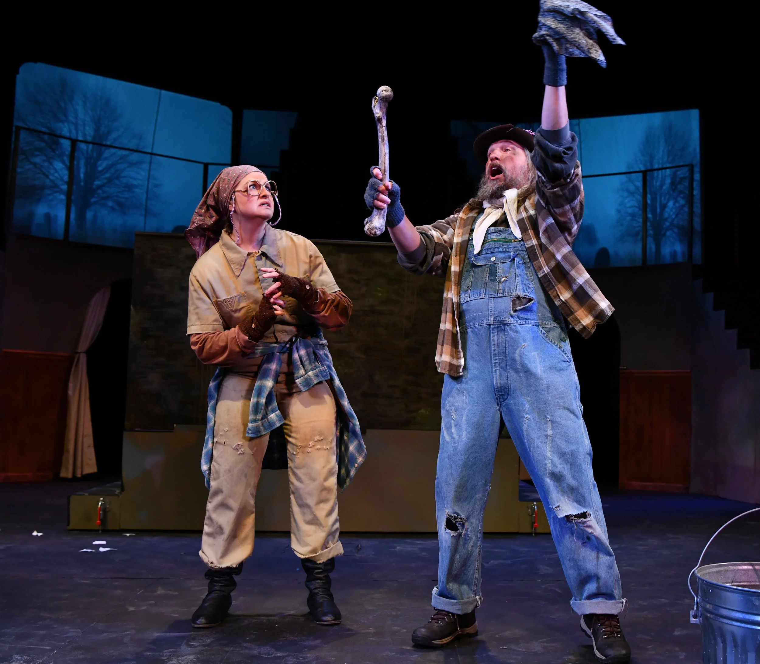 gravediggers_38624594955_o.jpg