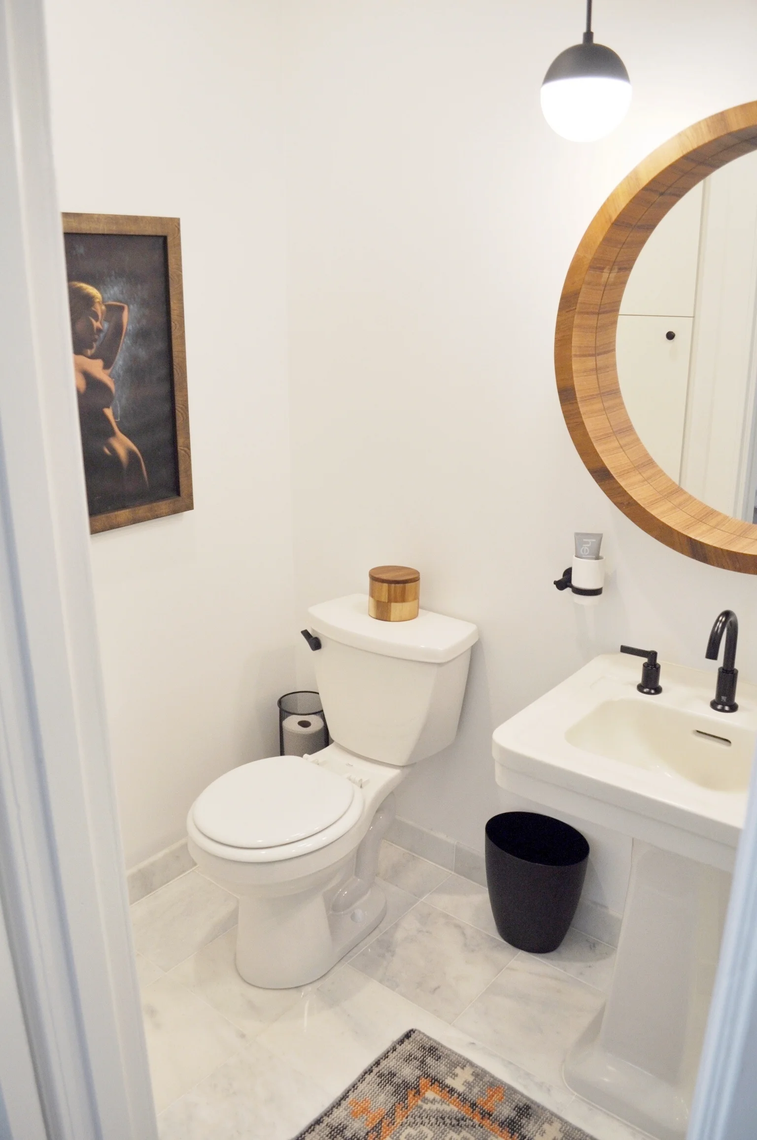 hip master bath - erin jackson larkin interiors