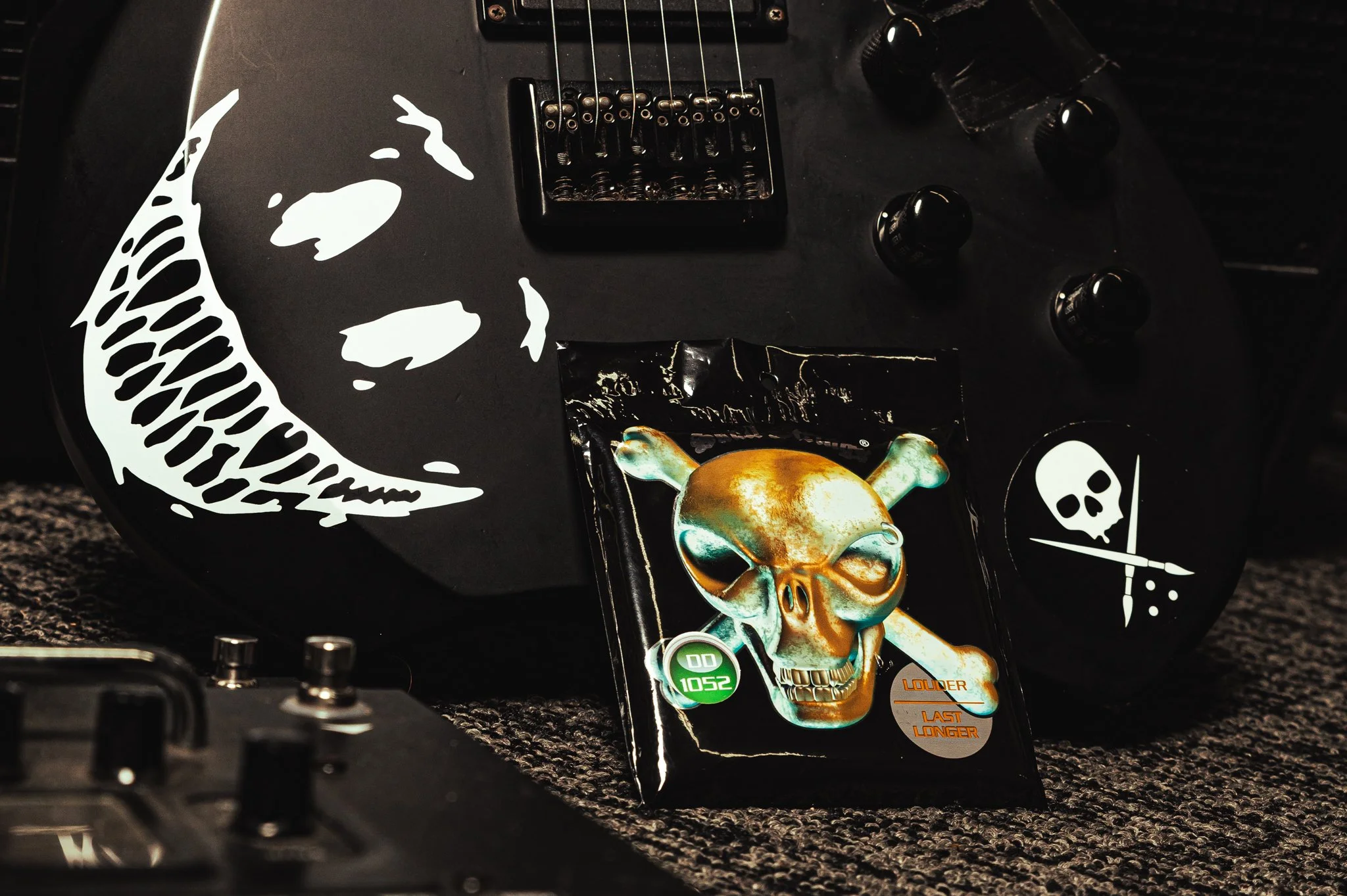 Skull Strings