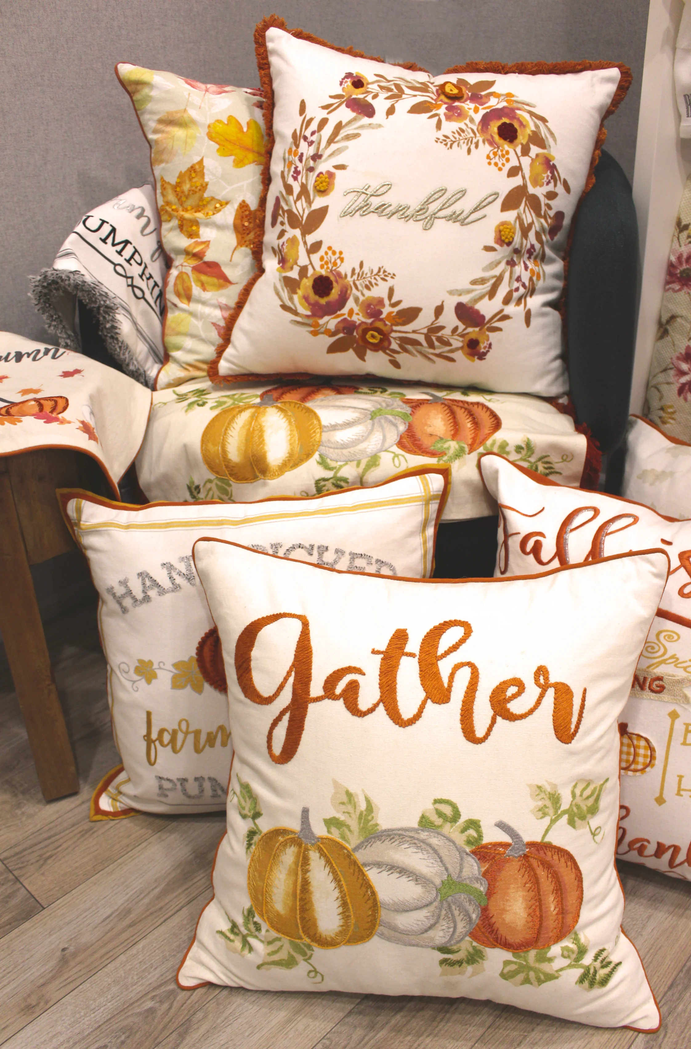 Harvest pillows.jpg