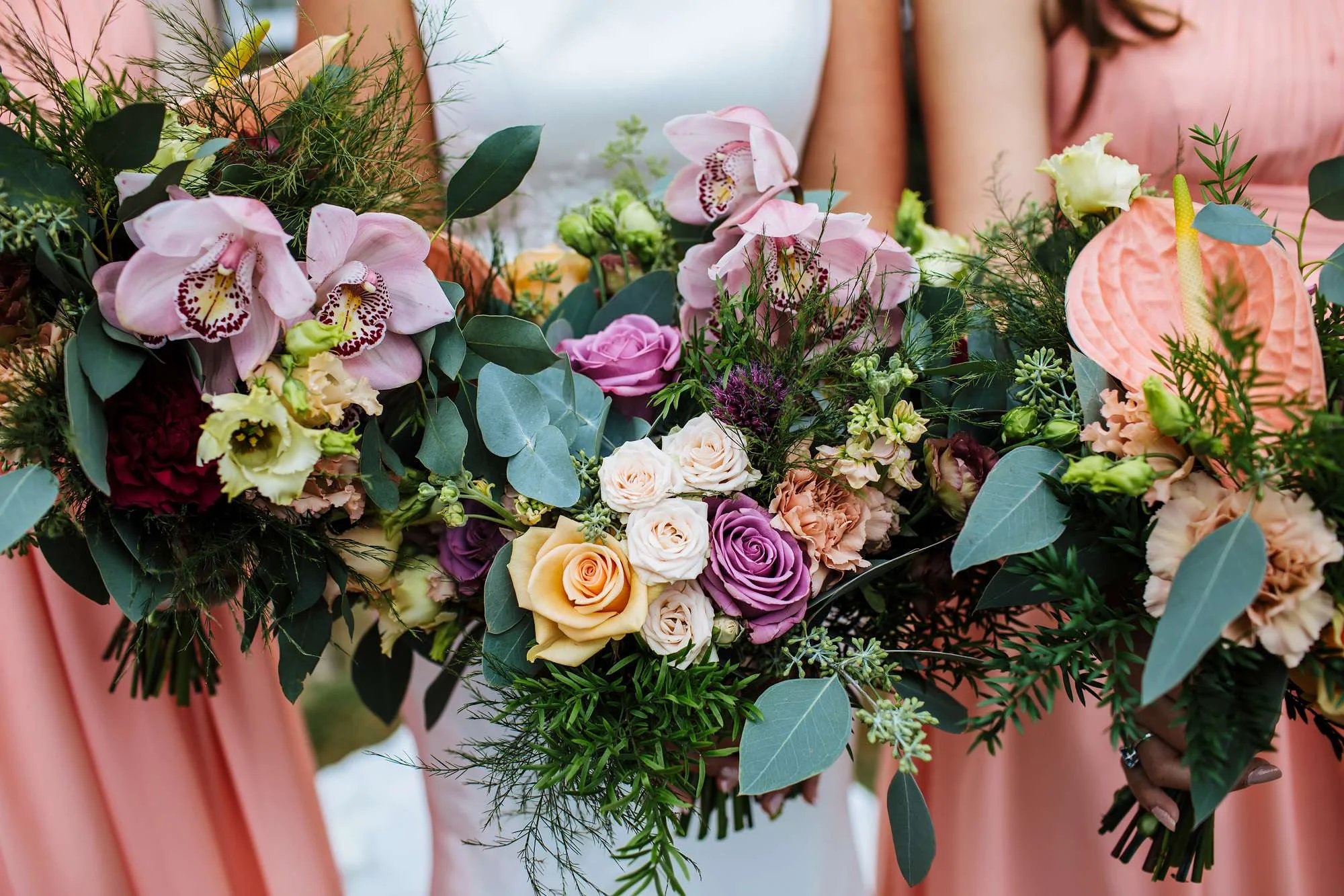 Close up of the bride's wedding flowers