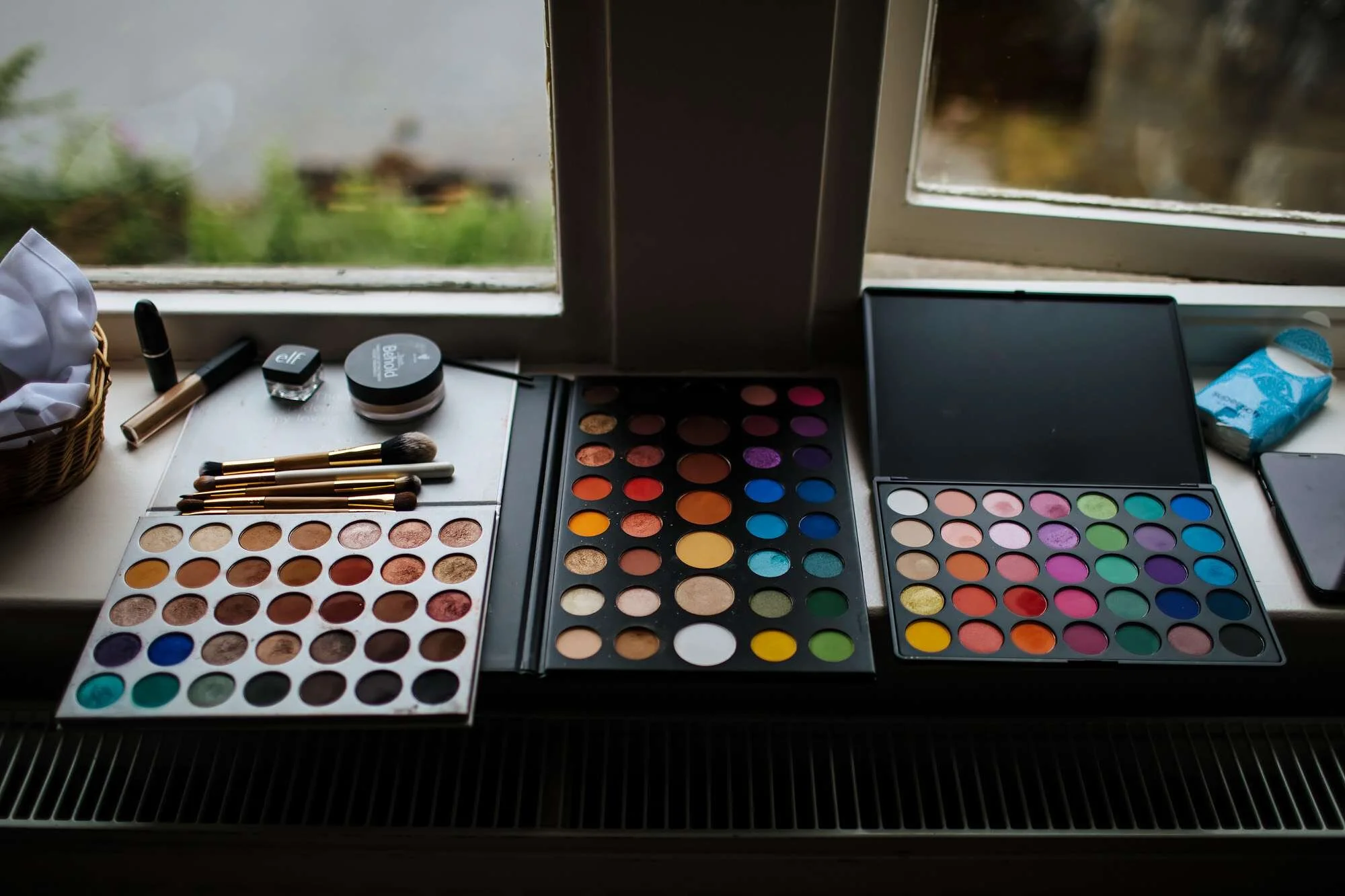 Make up colours on wedding day