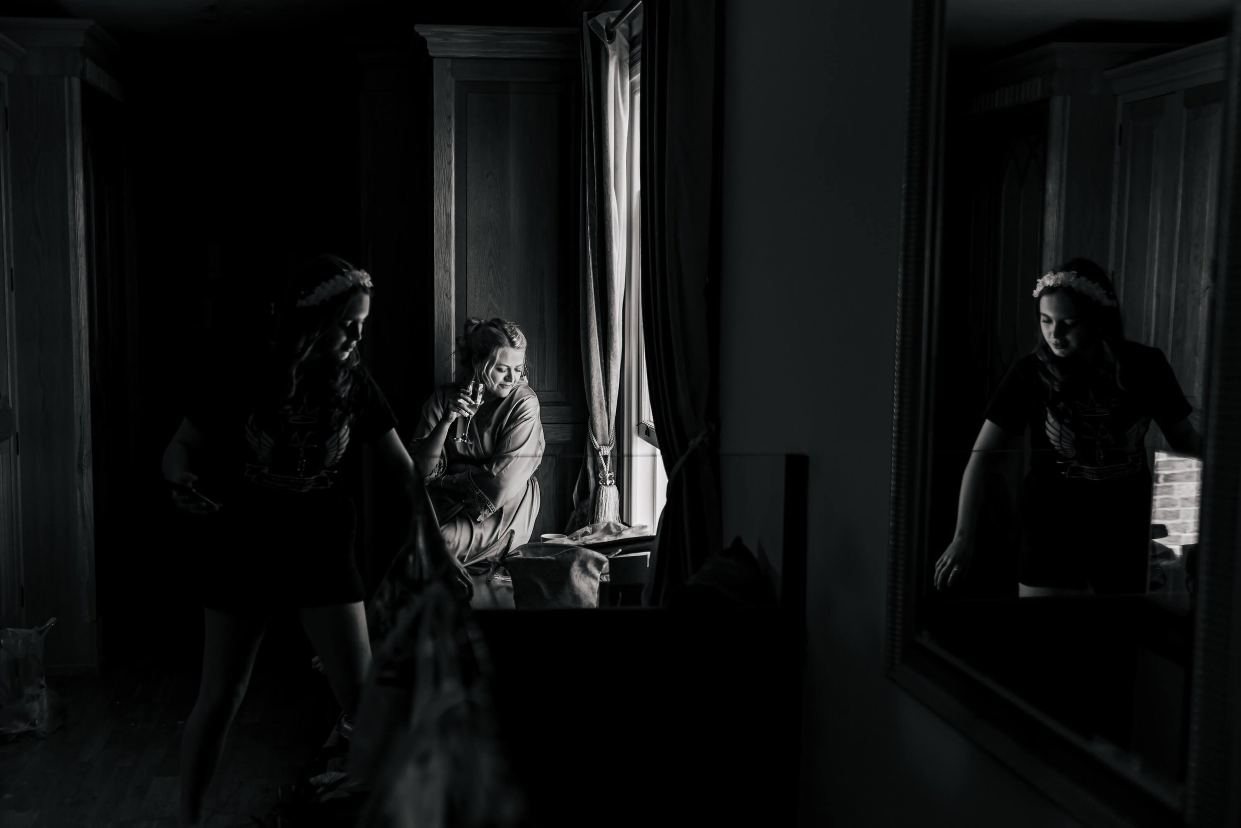 Bridesmaid getting ready for a Swancar Farm wedding