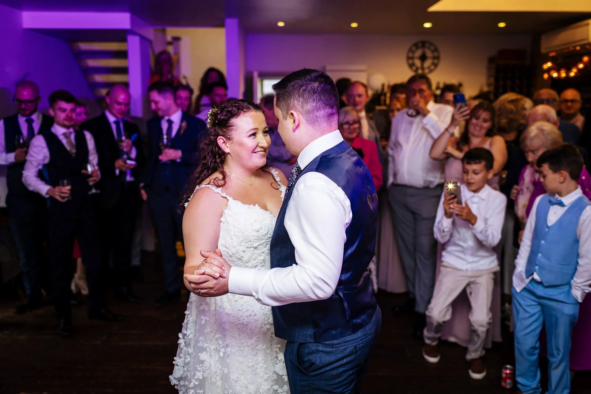 ChilliBarnWedding-17.jpg