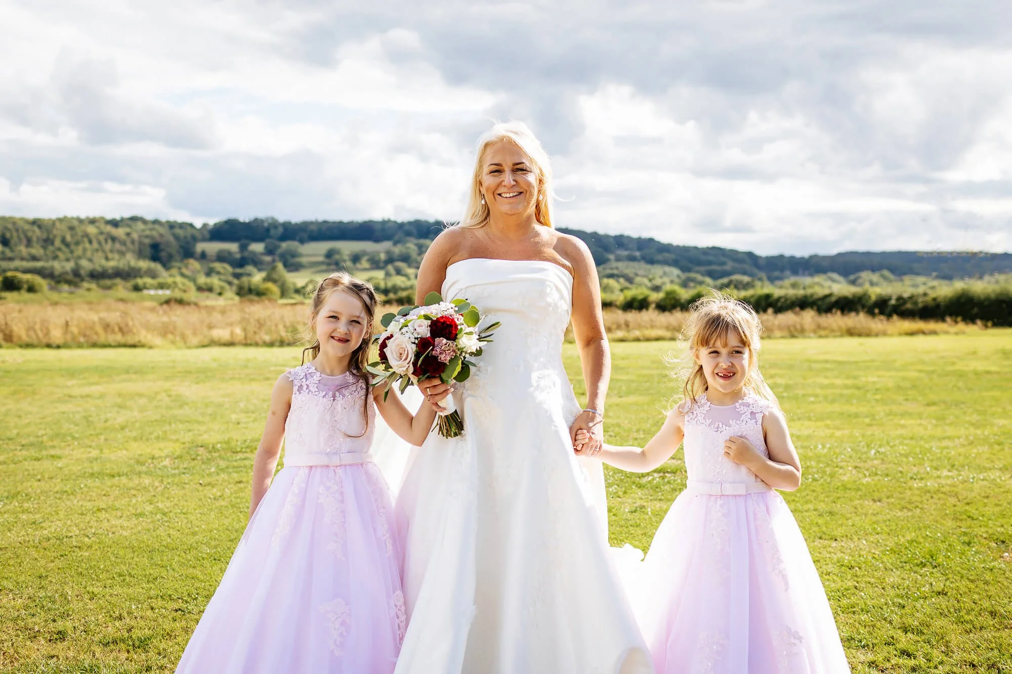 WharfedaleGrangeWedding-13.jpg