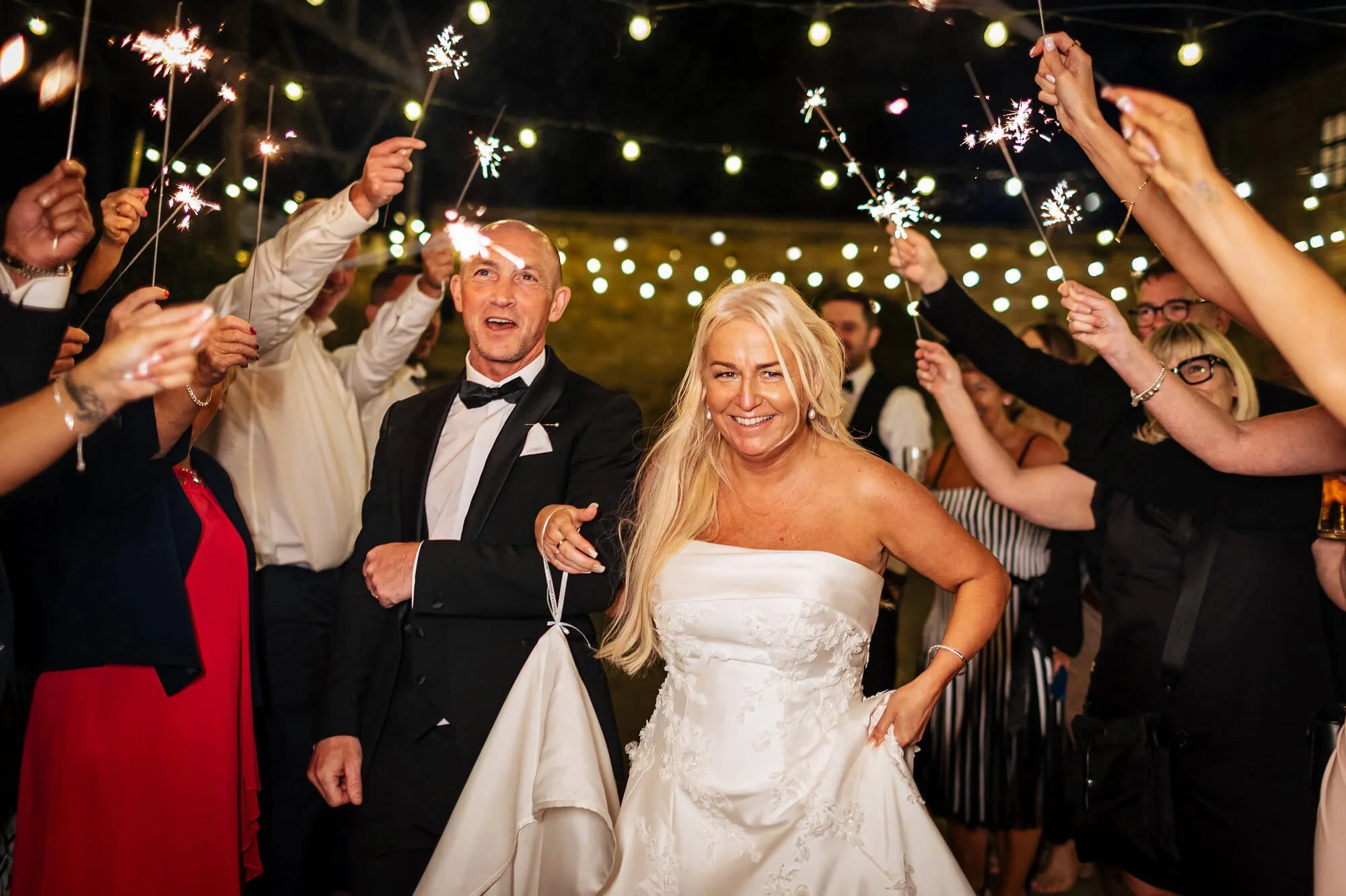 WharfedaleGrangeWedding-27.jpg